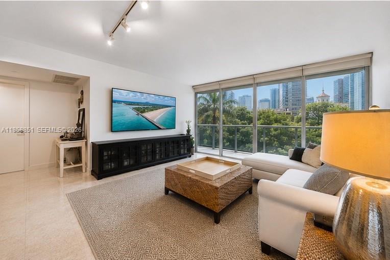 495 Brickell Ave # 411