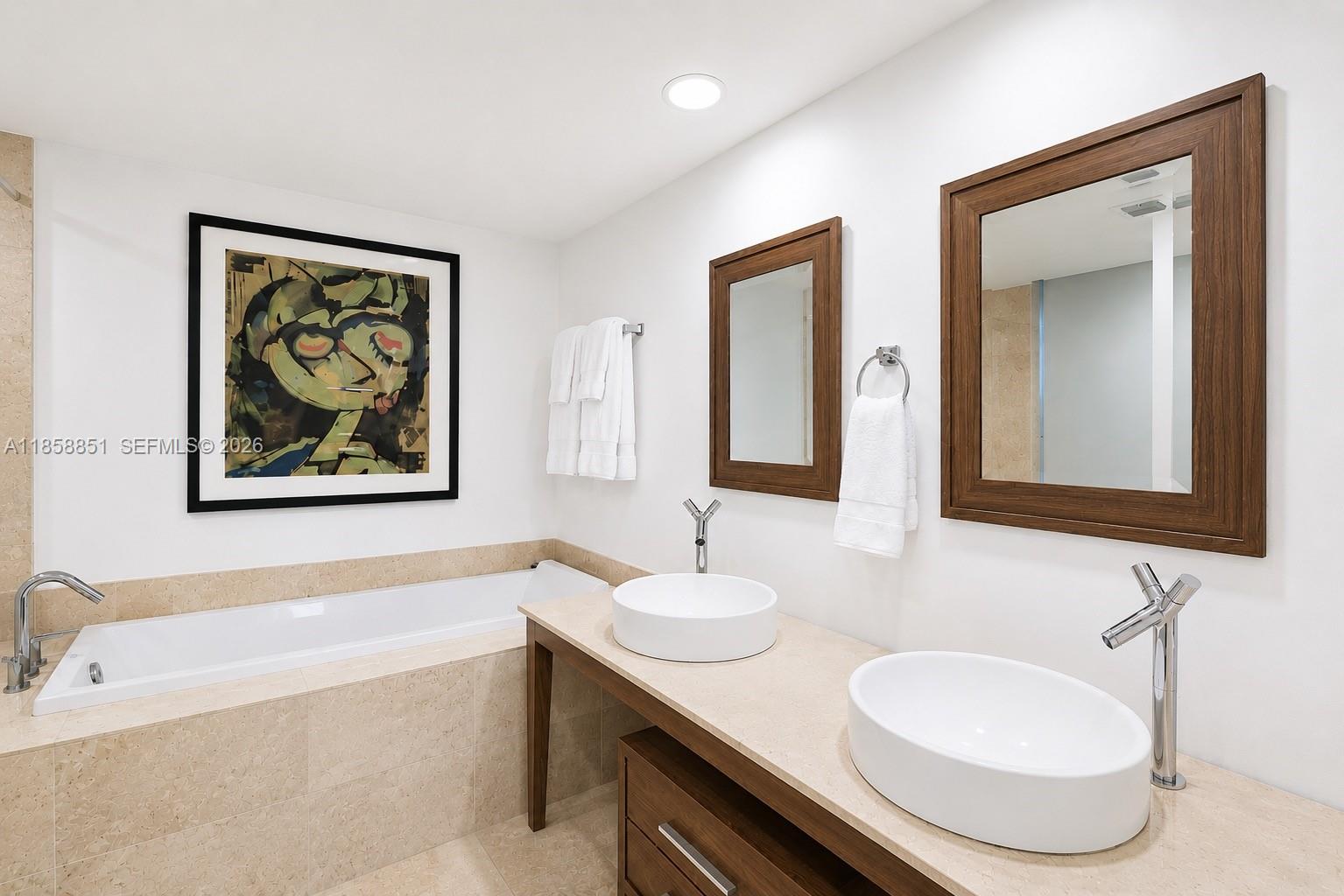 495 Brickell Ave # 411