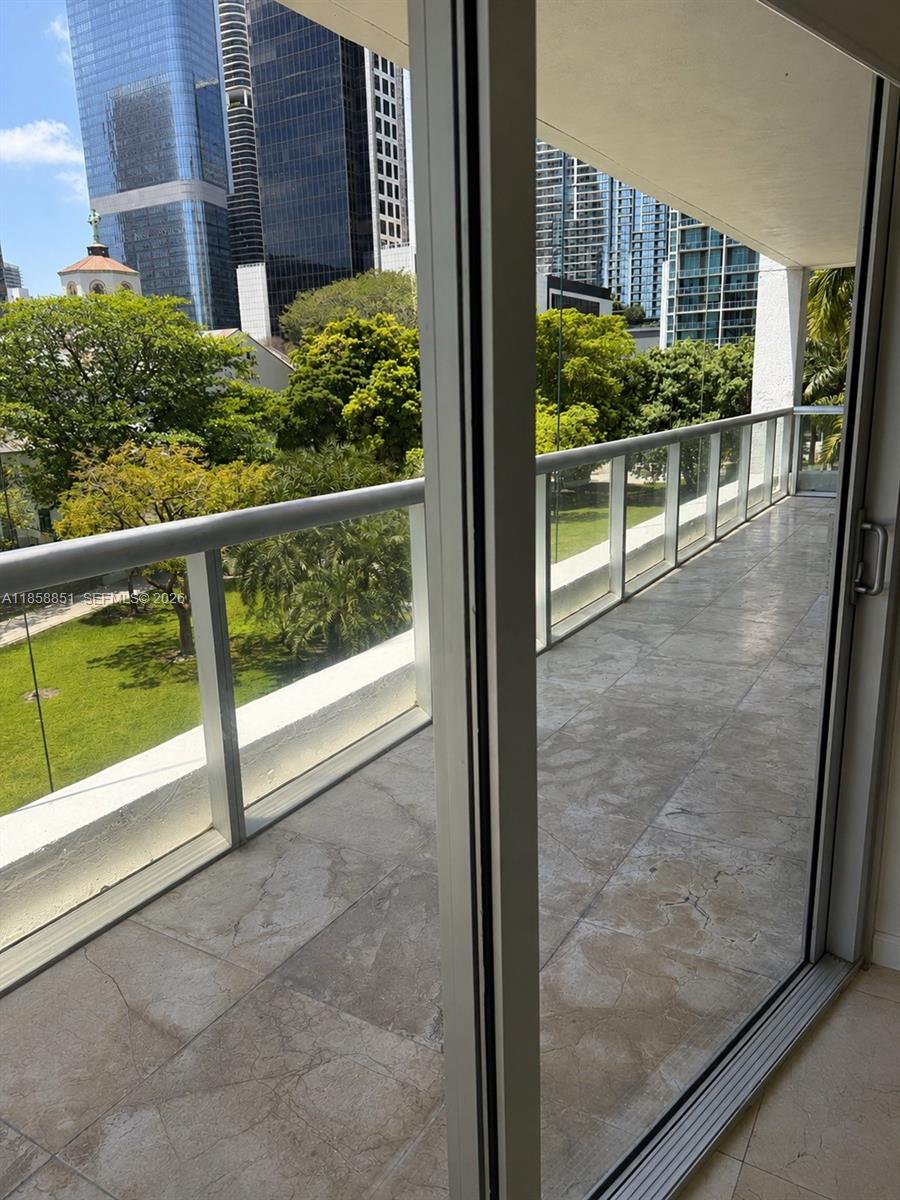 495 Brickell Ave # 411