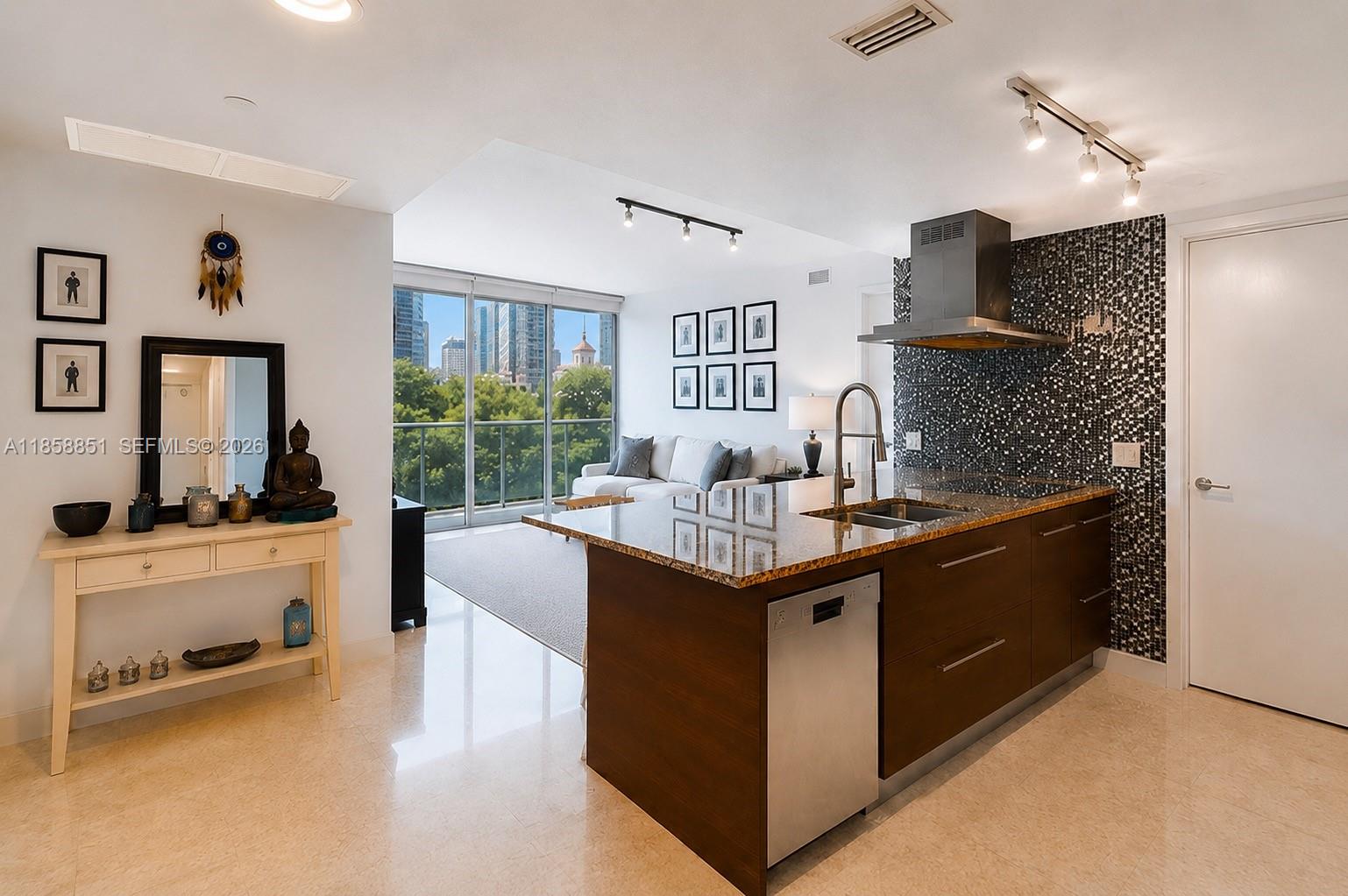 495 Brickell Ave # 411