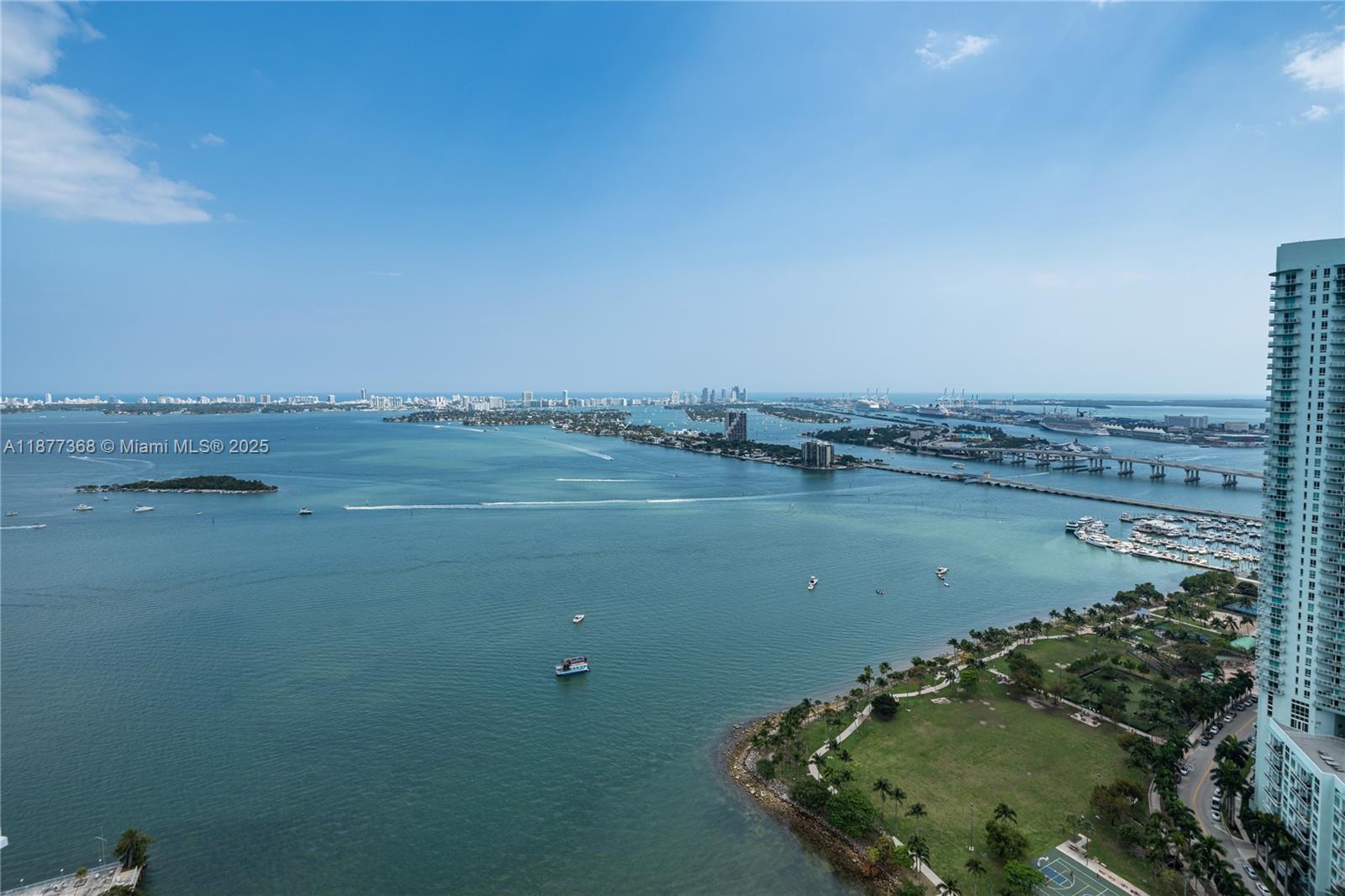 2020 N Bayshore Dr # 4004