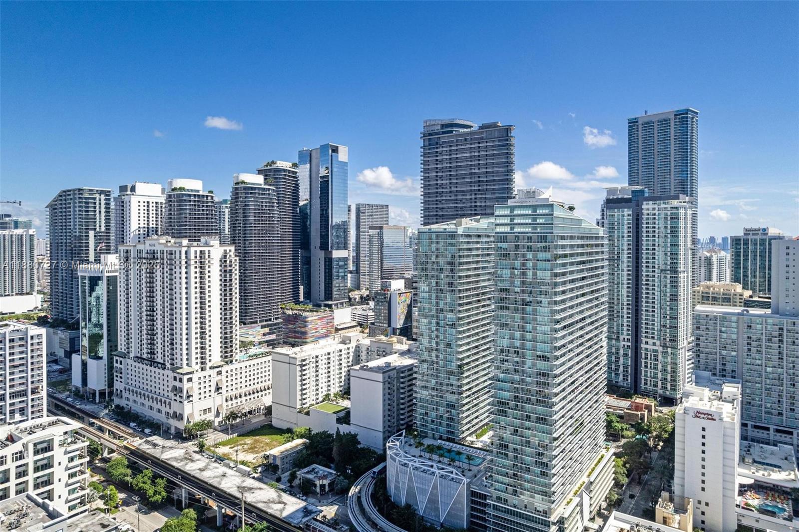 1111 SW 1st Ave Unit: 2721-N