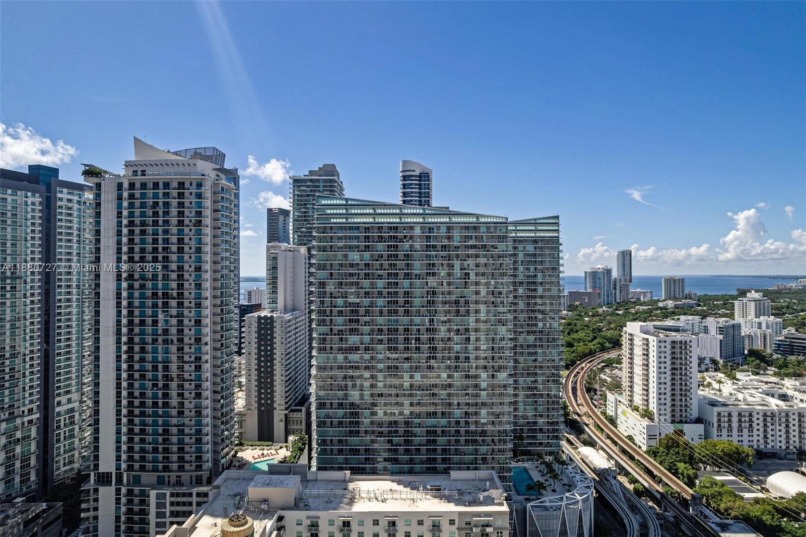 1111 SW 1st Ave Unit: 2721-N