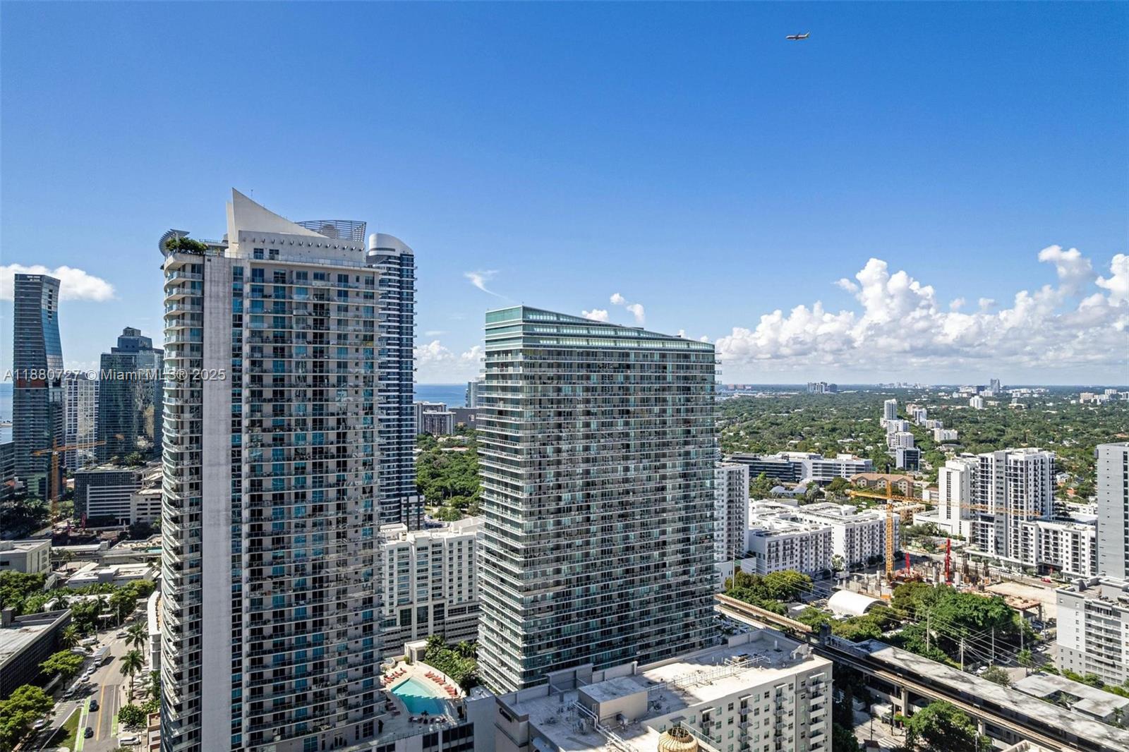 1111 SW 1st Ave Unit: 2721-N