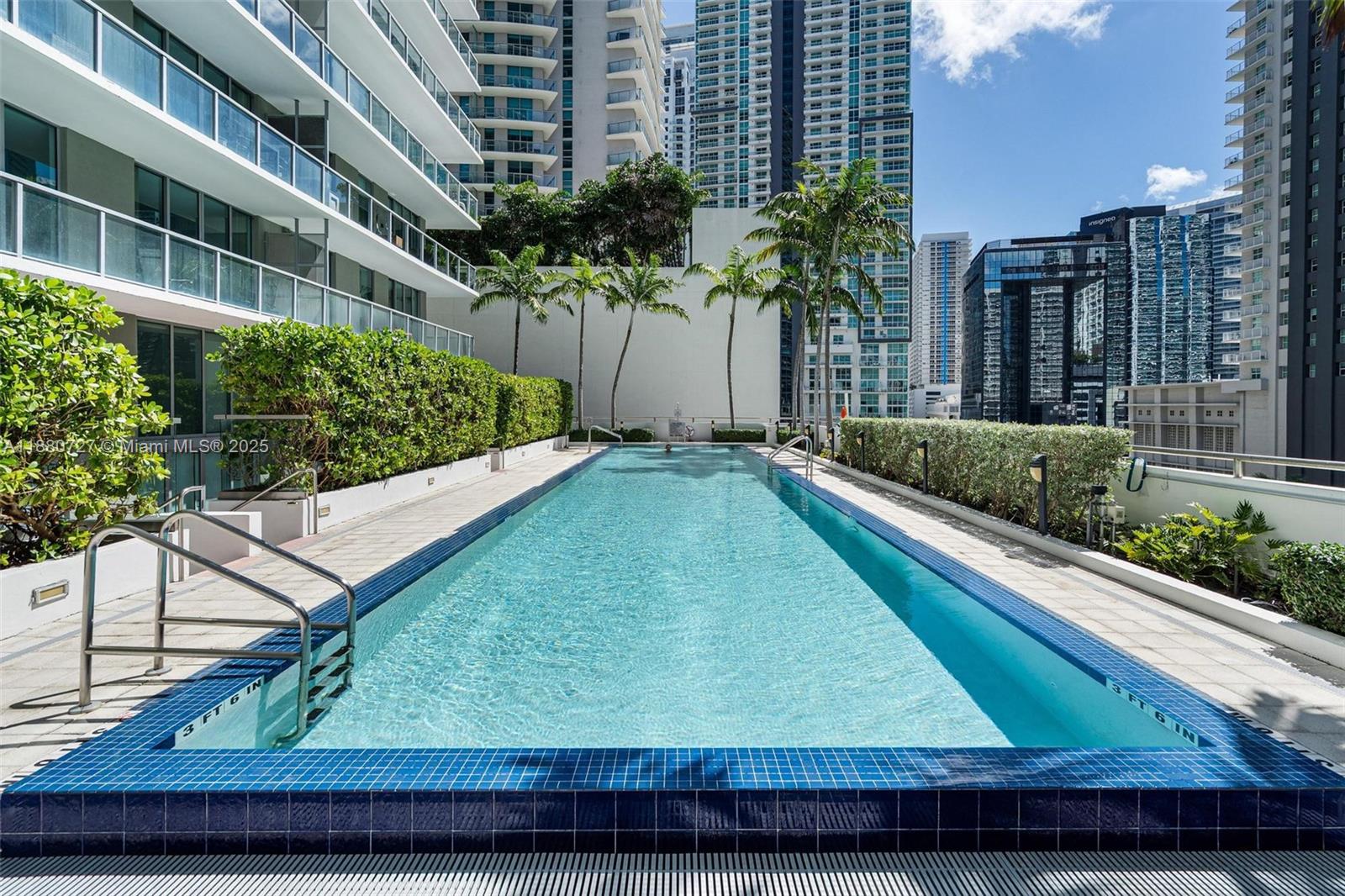 1111 SW 1st Ave Unit: 2721-N