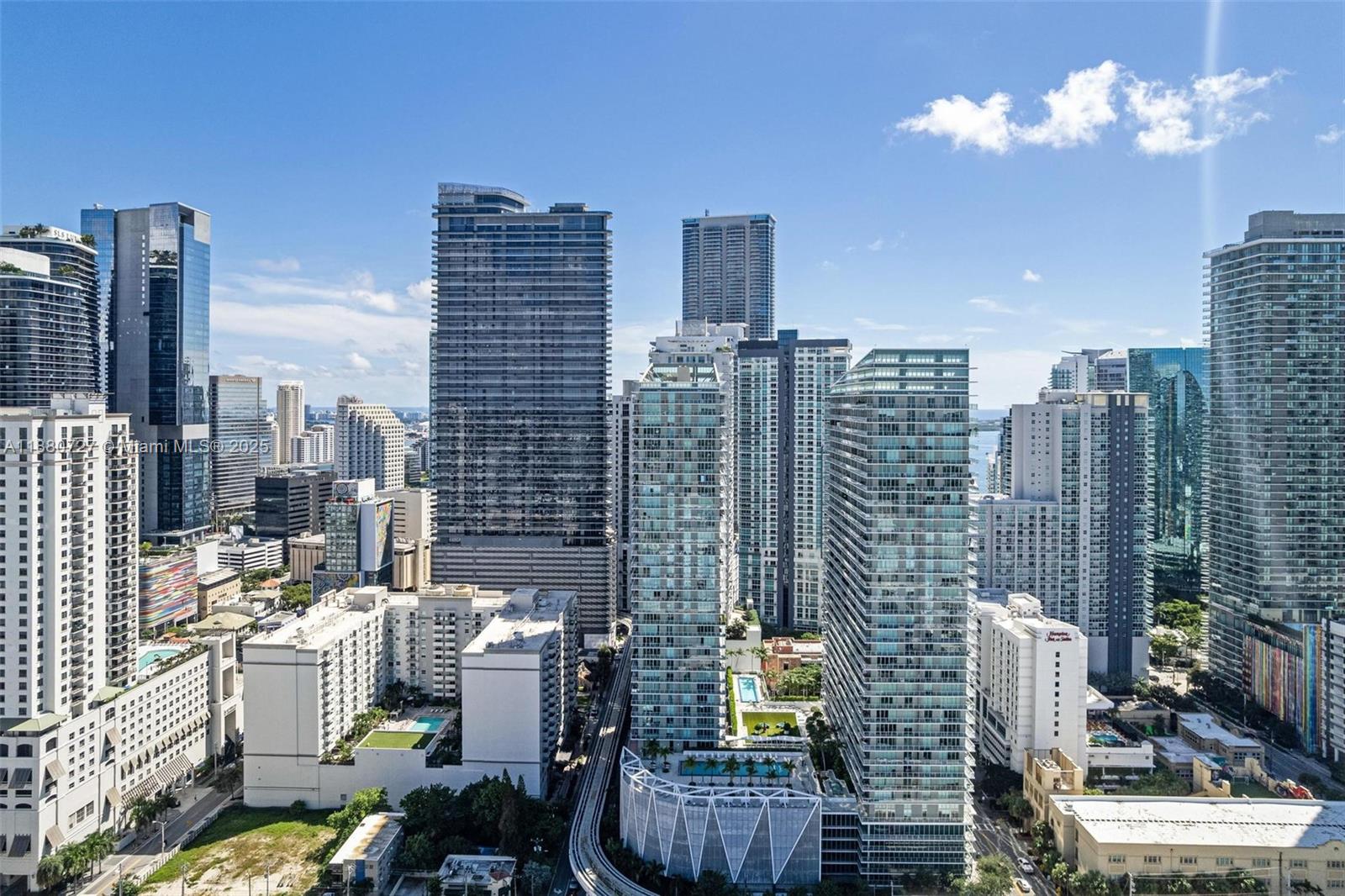 1111 SW 1st Ave Unit: 2721-N