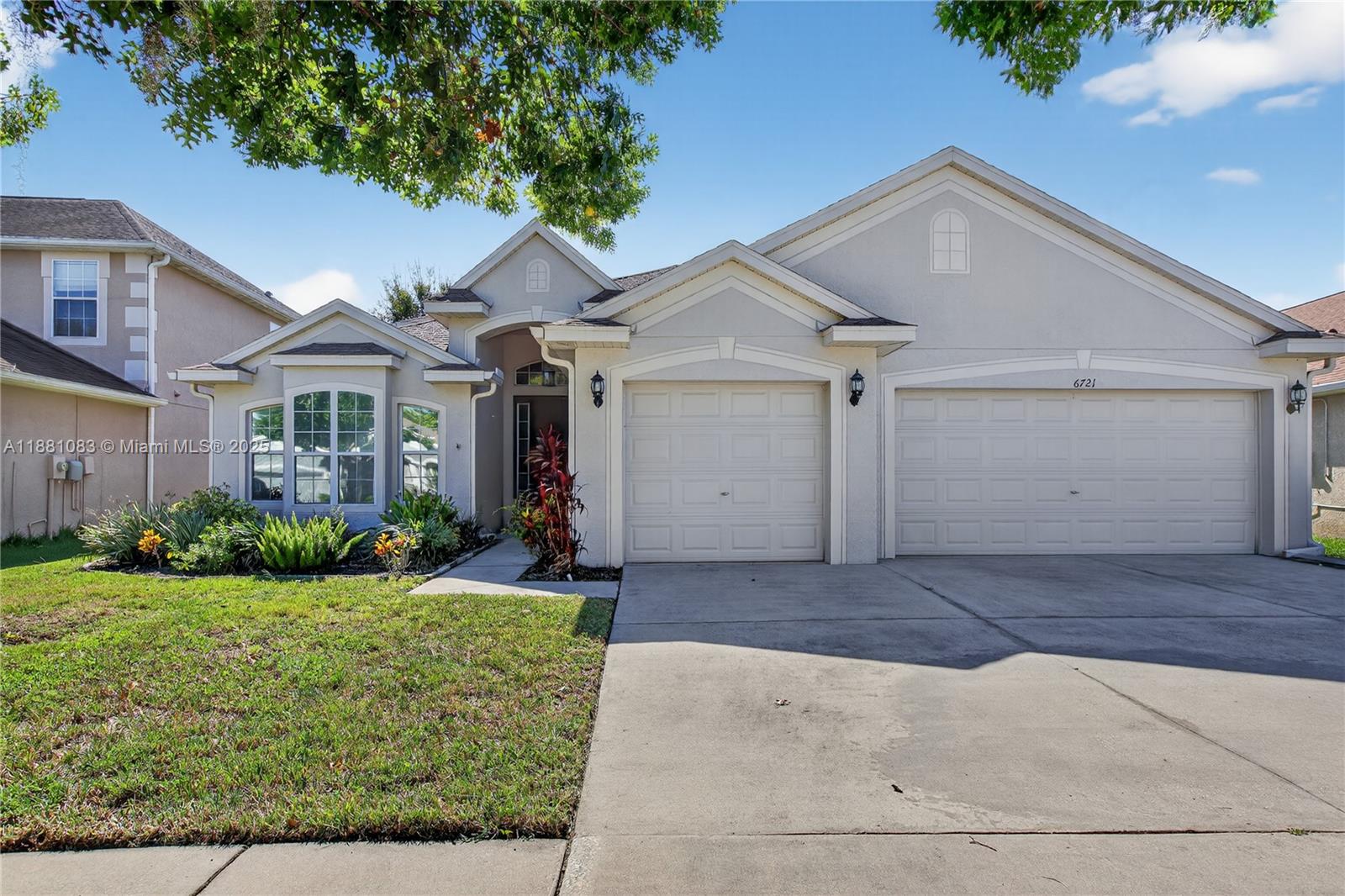 6721 Sparkling Way