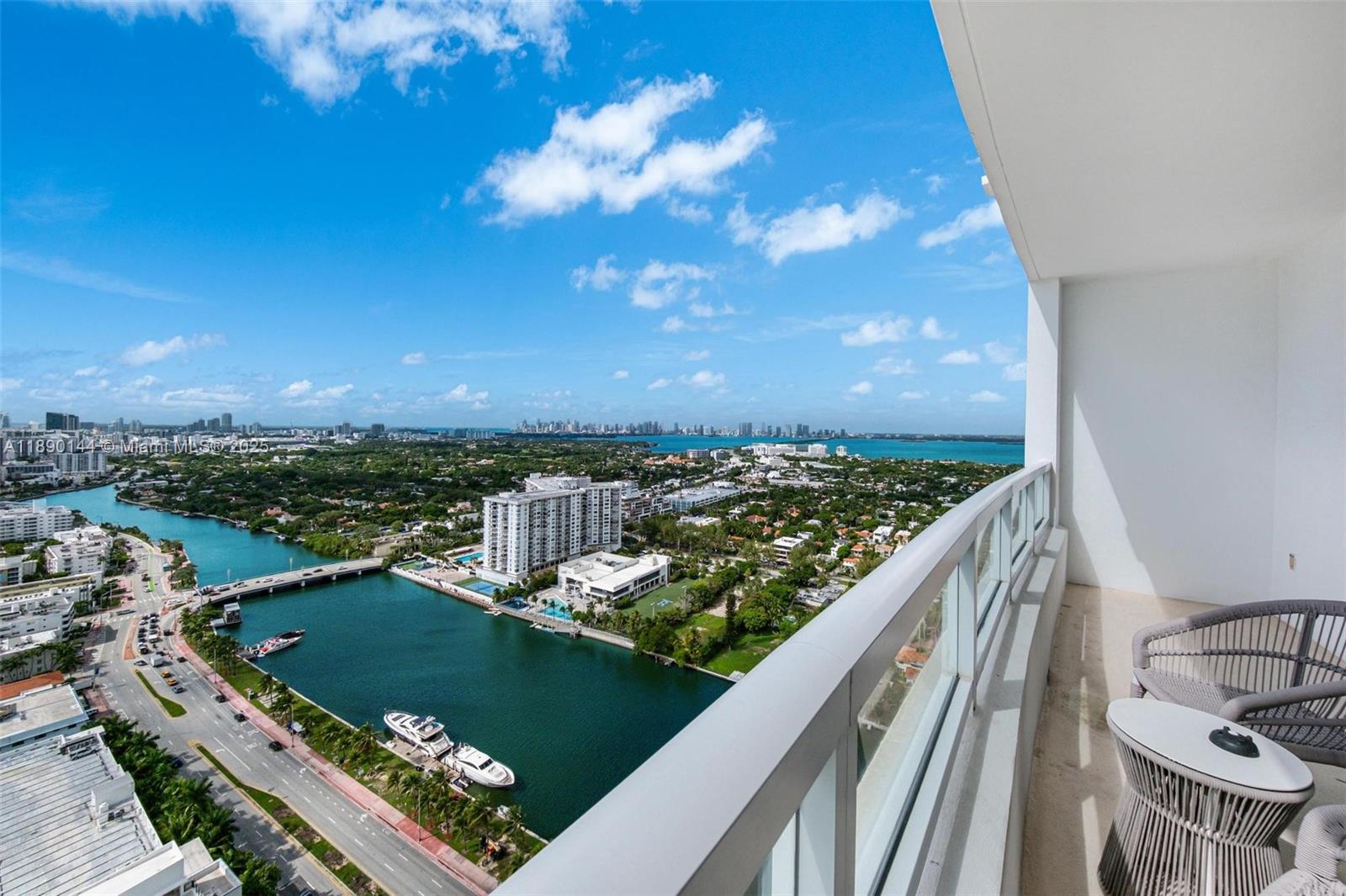 4401 Collins Ave # 3312