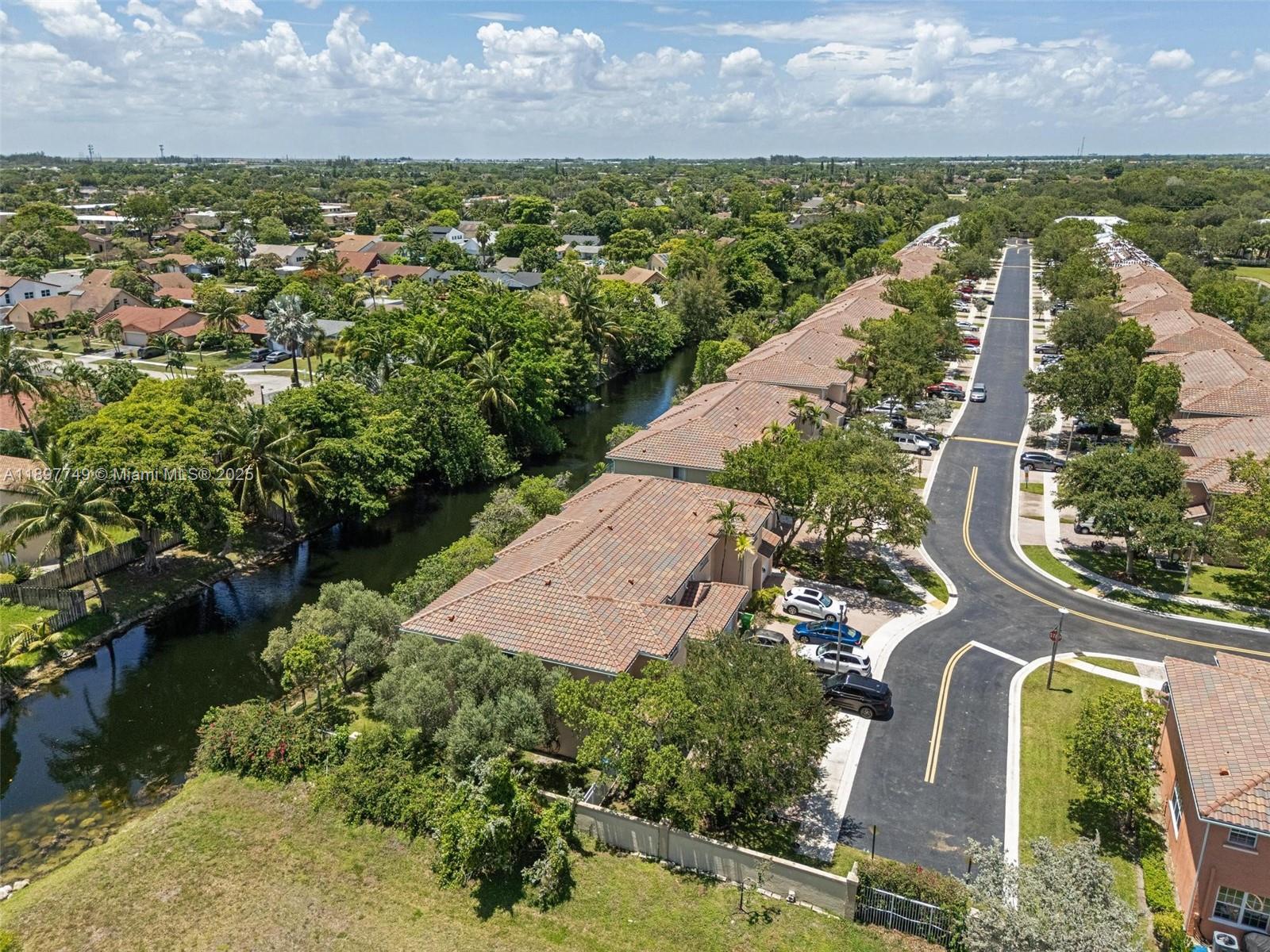 3869 NW 92nd Ave, Sunrise