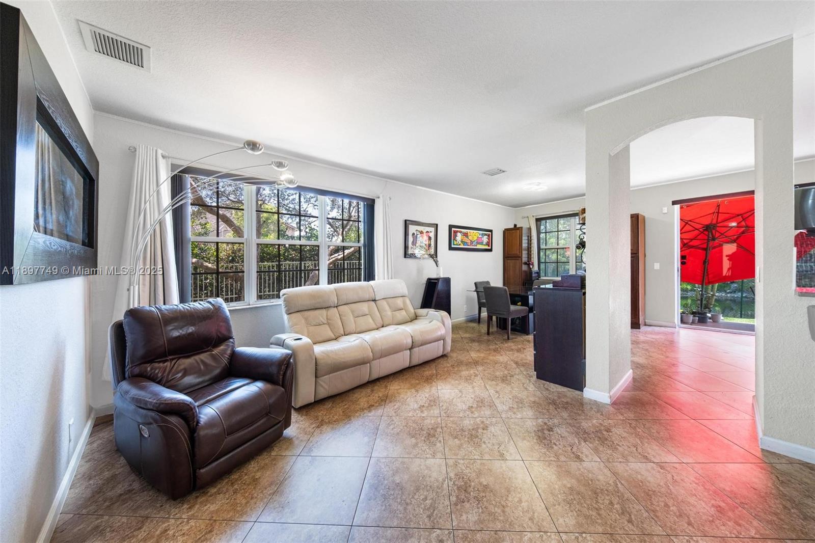 3869 NW 92nd Ave, Sunrise