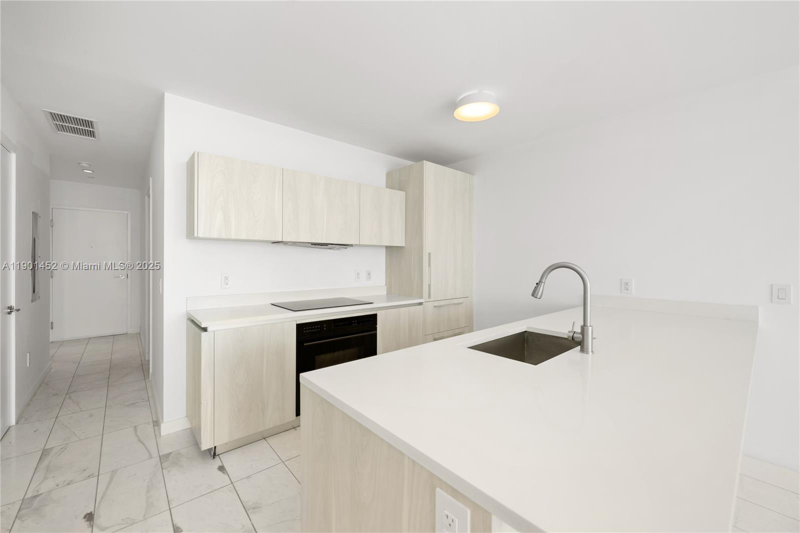 480 NE 31st St # 1504