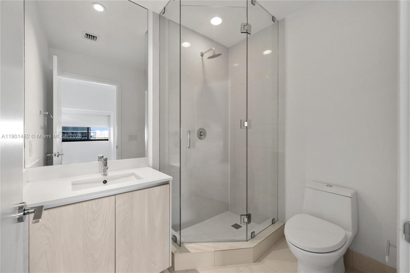 480 NE 31st St # 1504