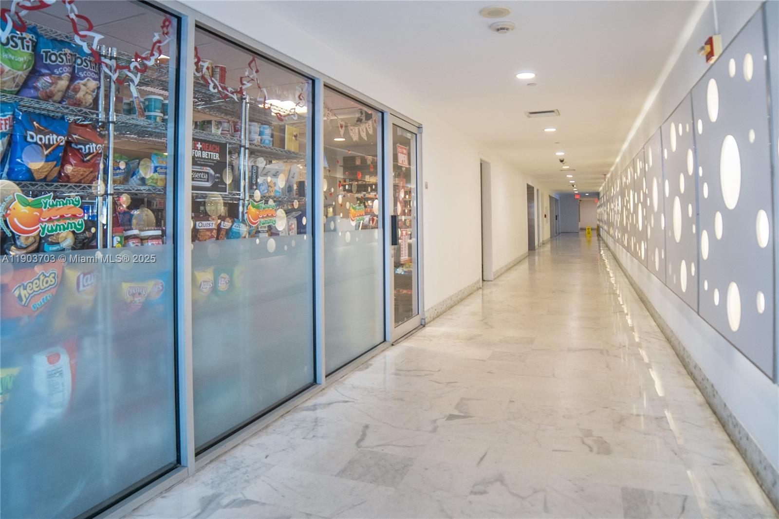 1000 West Ave # 1116, Miami Beach Unit: 1116