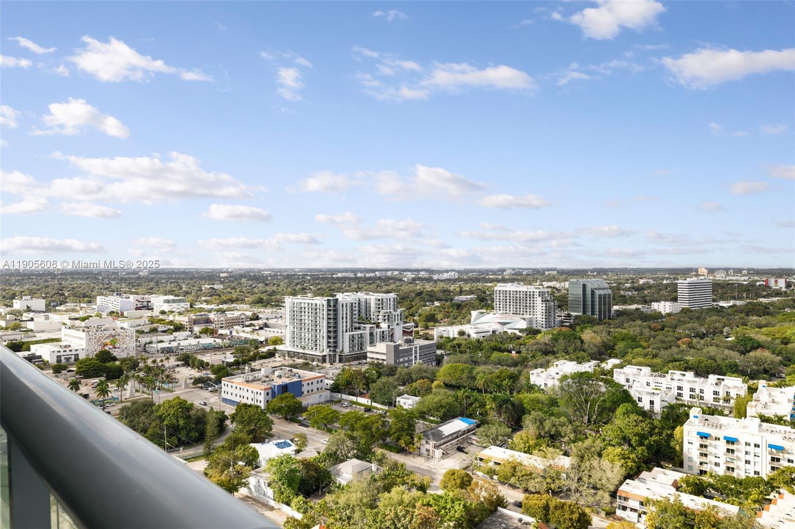 601 NE 36th St # 2304