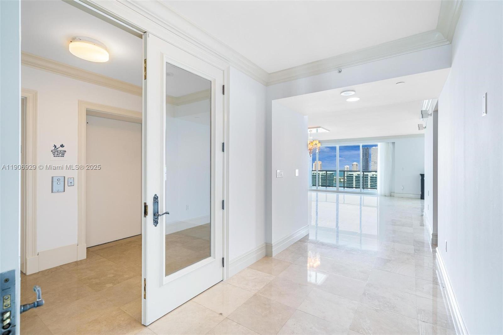 3201 NE 183rd St # 2506