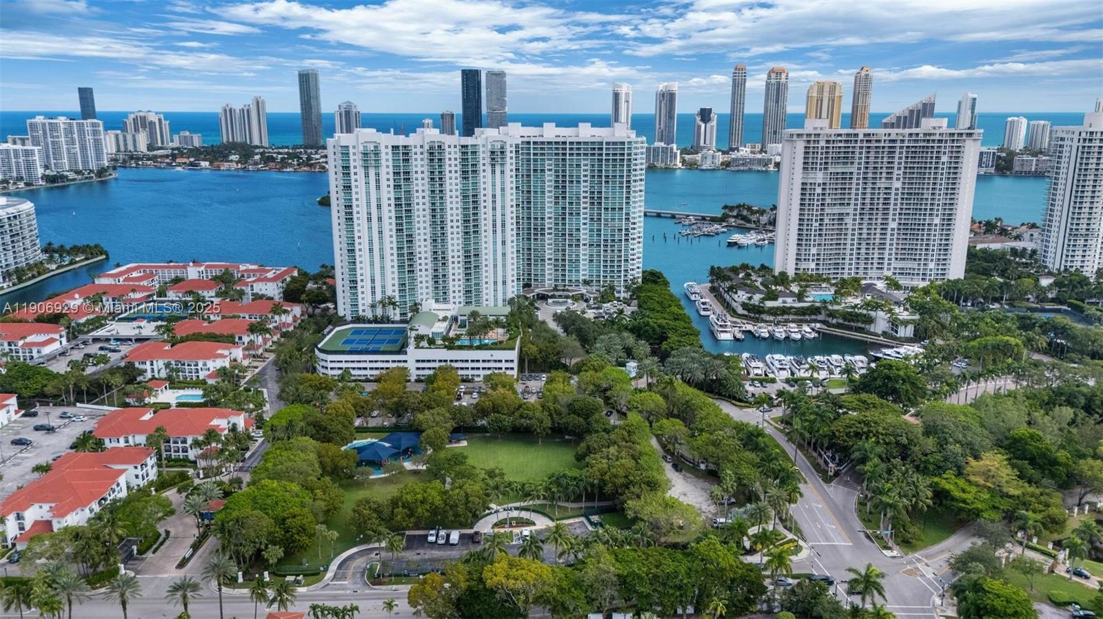 3201 NE 183rd St # 2506