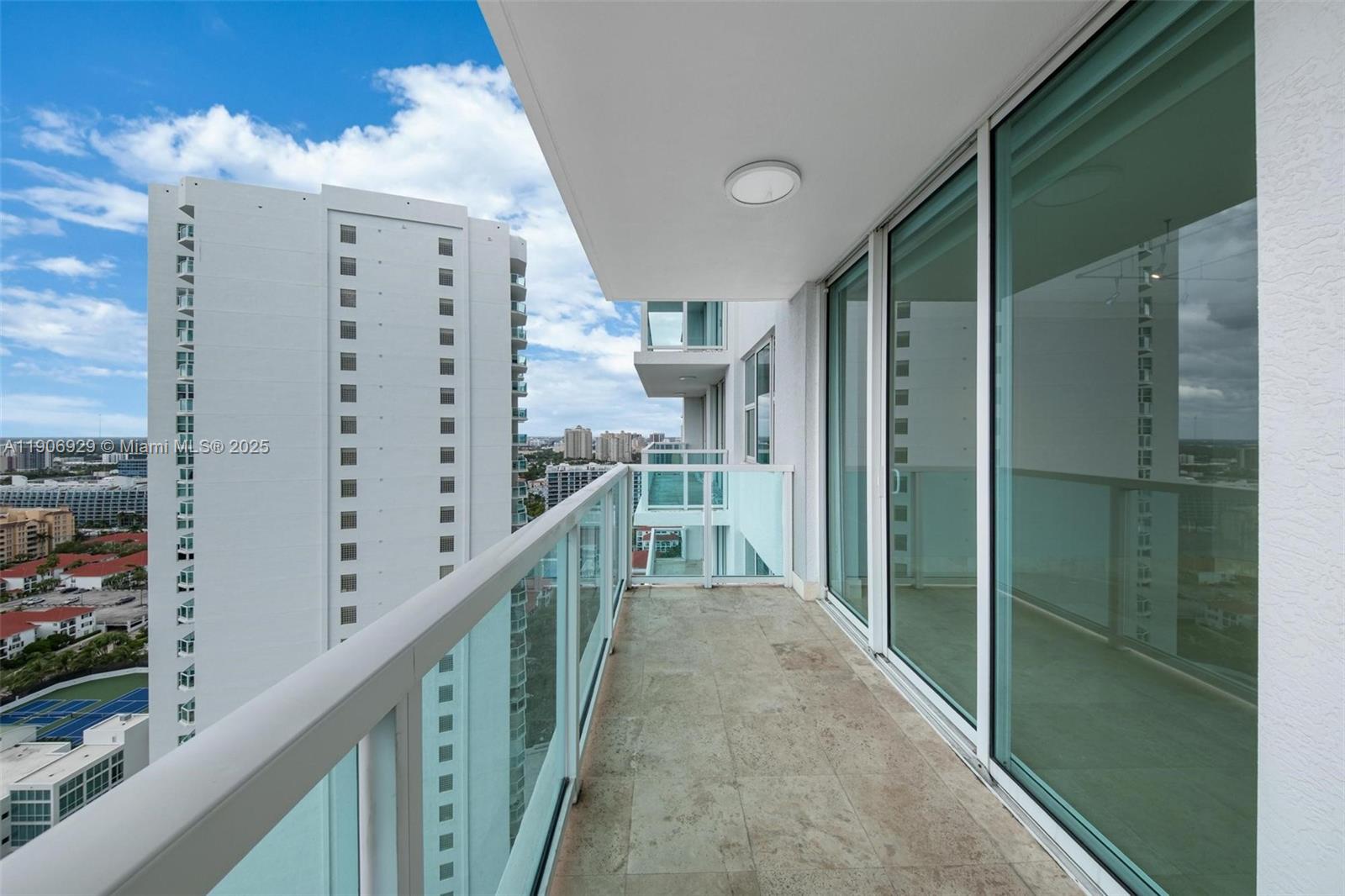 3201 NE 183rd St # 2506