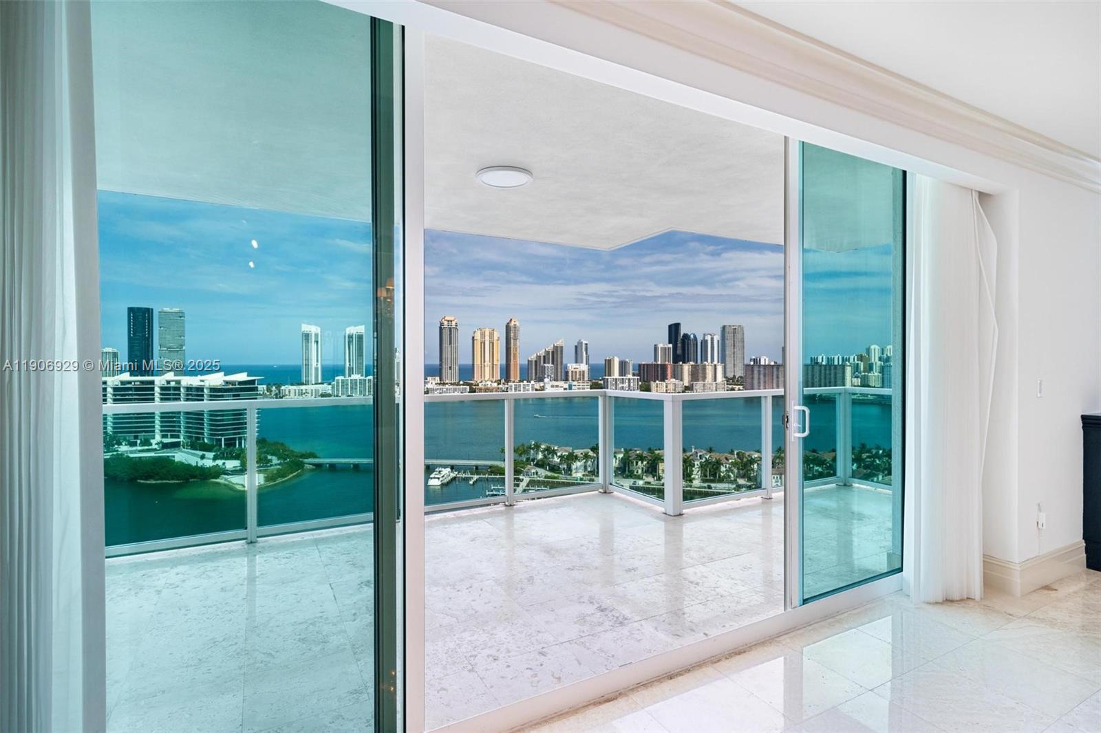 3201 NE 183rd St # 2506