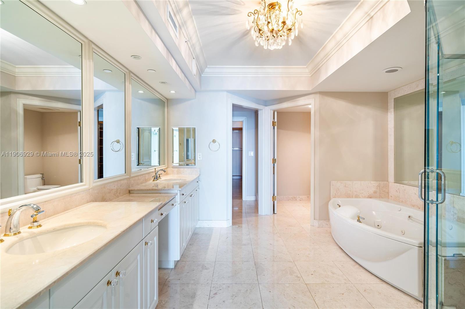 3201 NE 183rd St # 2506