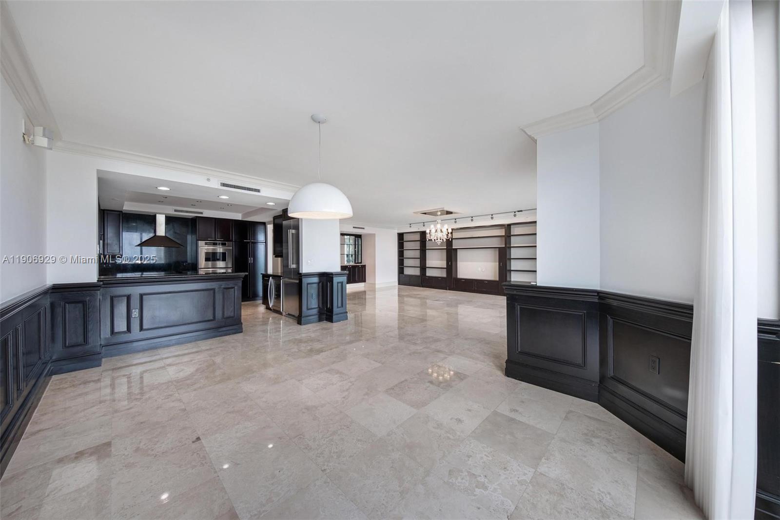 3201 NE 183rd St # 2506