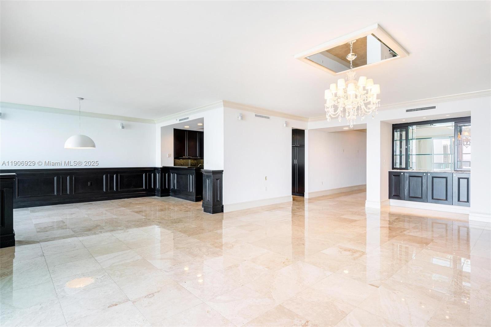 3201 NE 183rd St # 2506