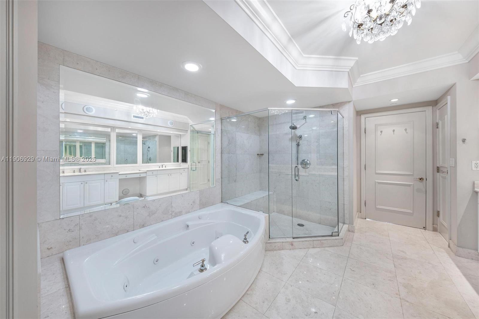 3201 NE 183rd St # 2506