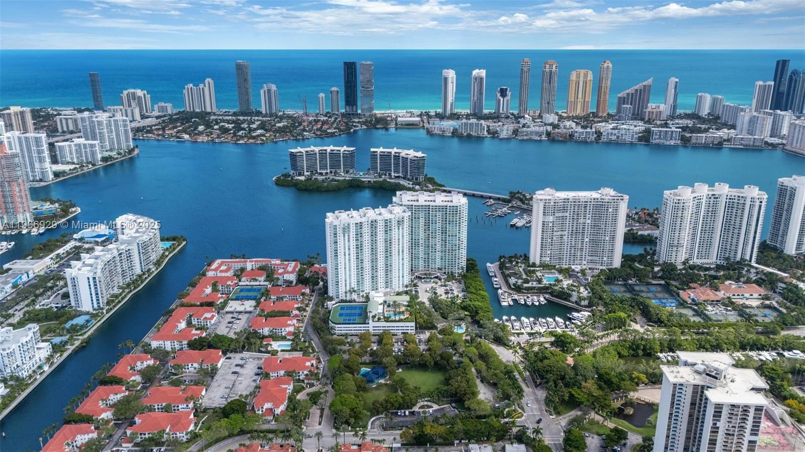 3201 NE 183rd St # 2506