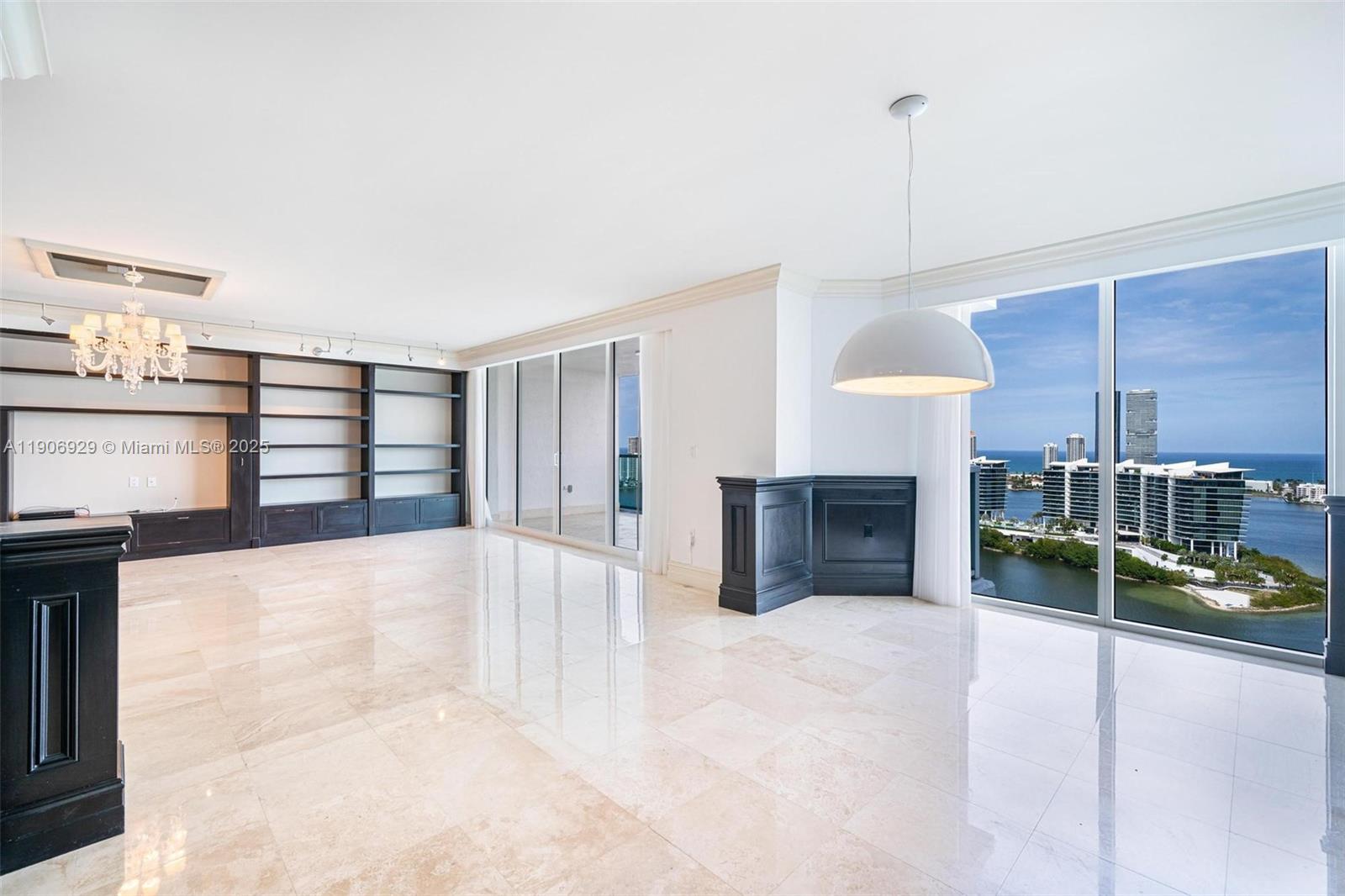 3201 NE 183rd St # 2506