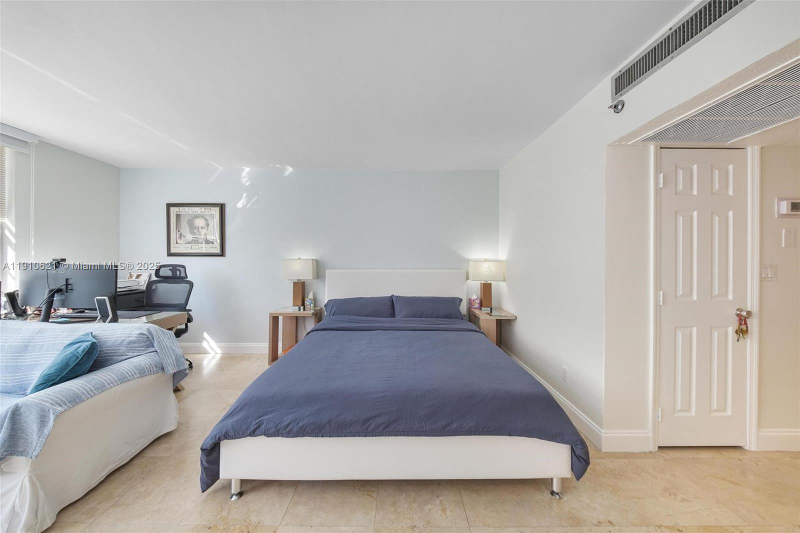 100 Lincoln Rd # 624