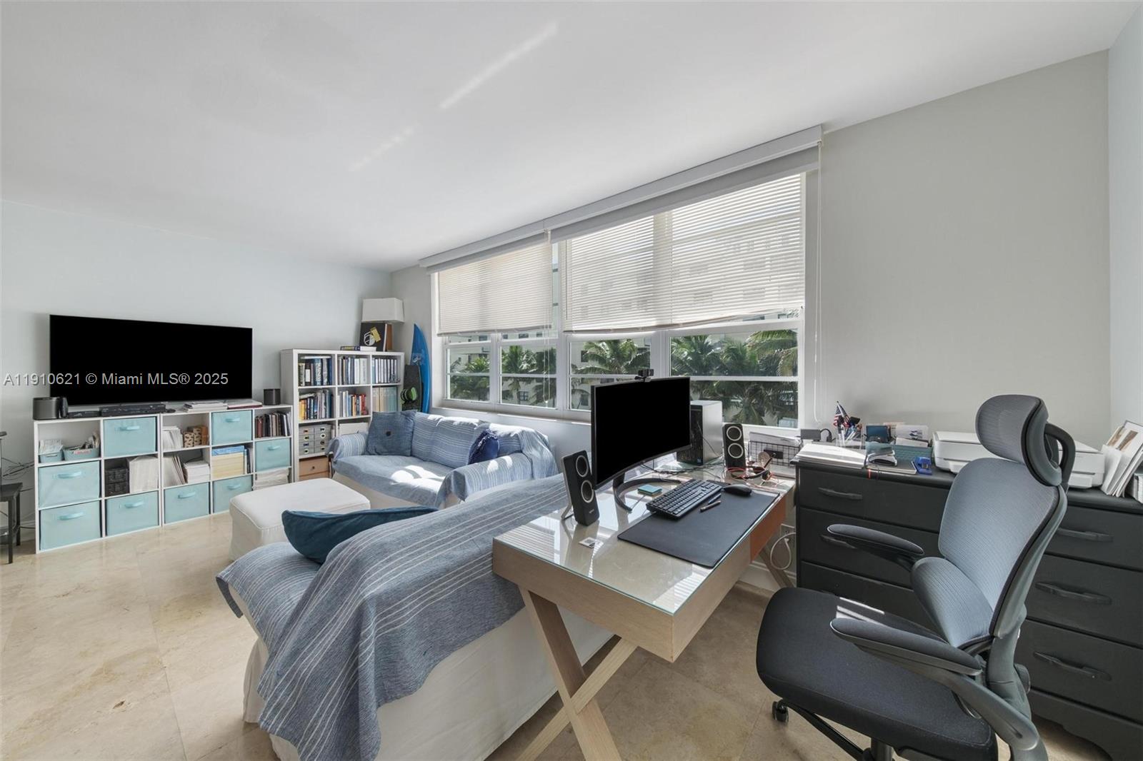 100 Lincoln Rd # 624