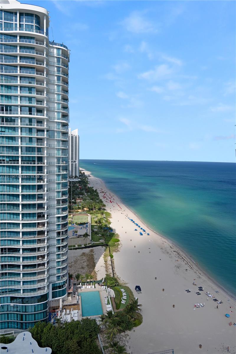 17375 Collins Ave # 2701