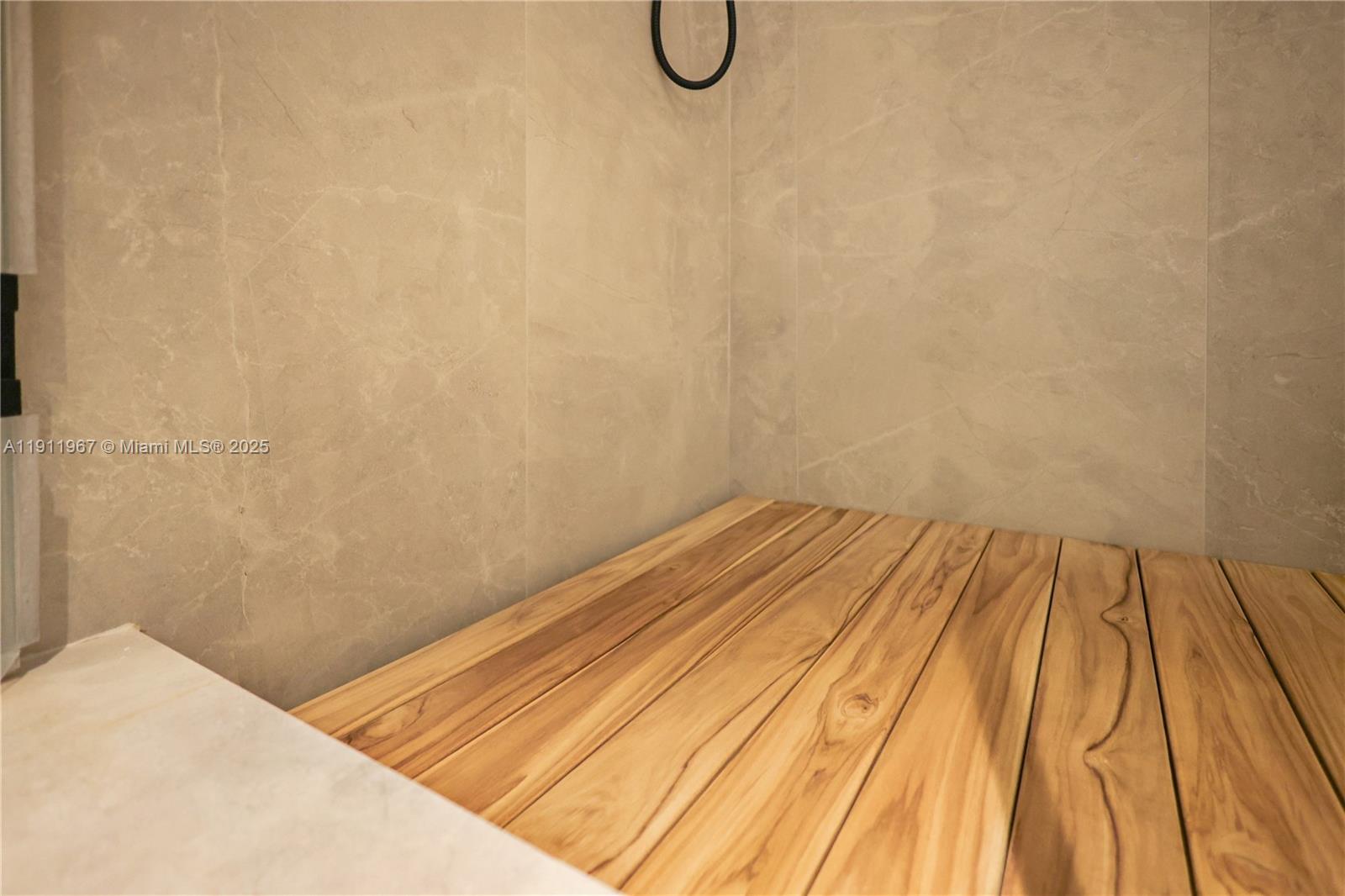 17375 Collins Ave # 2701