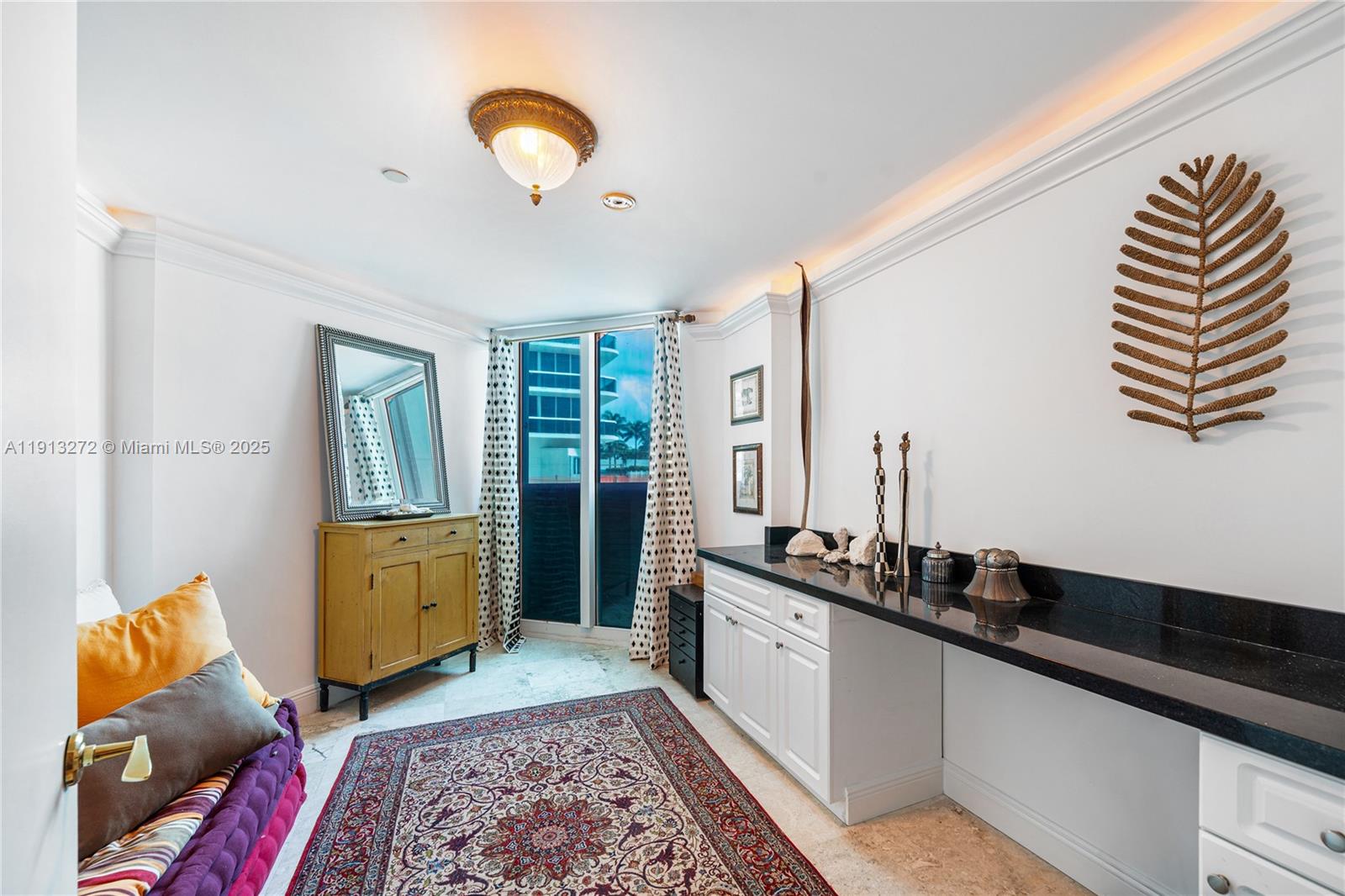 9559 Collins Ave # 108 Unit: S-108