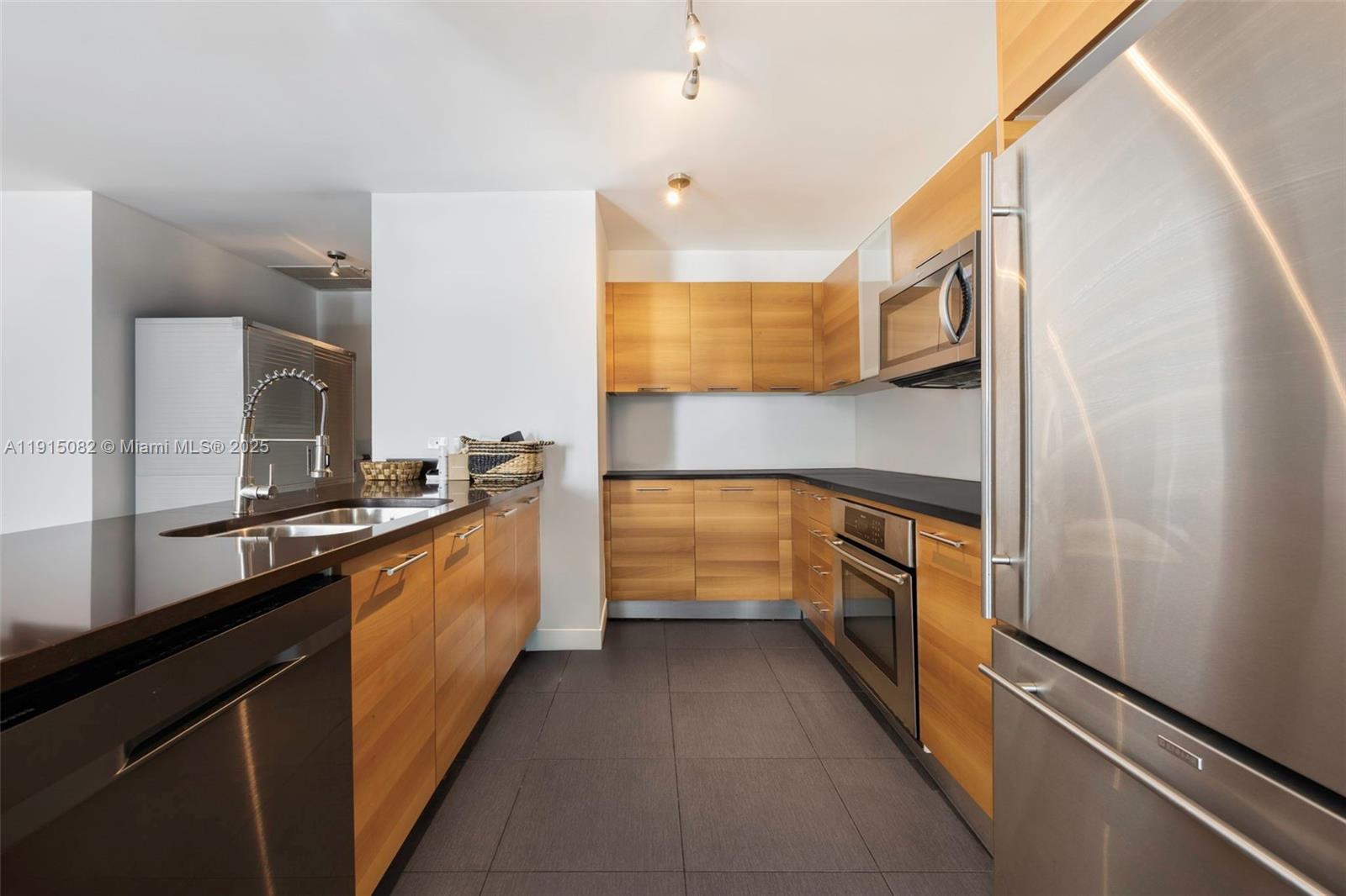 3301 NE 1st Ave # M0301