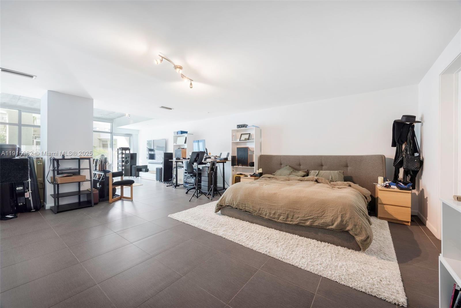 3301 NE 1st Ave # M0301