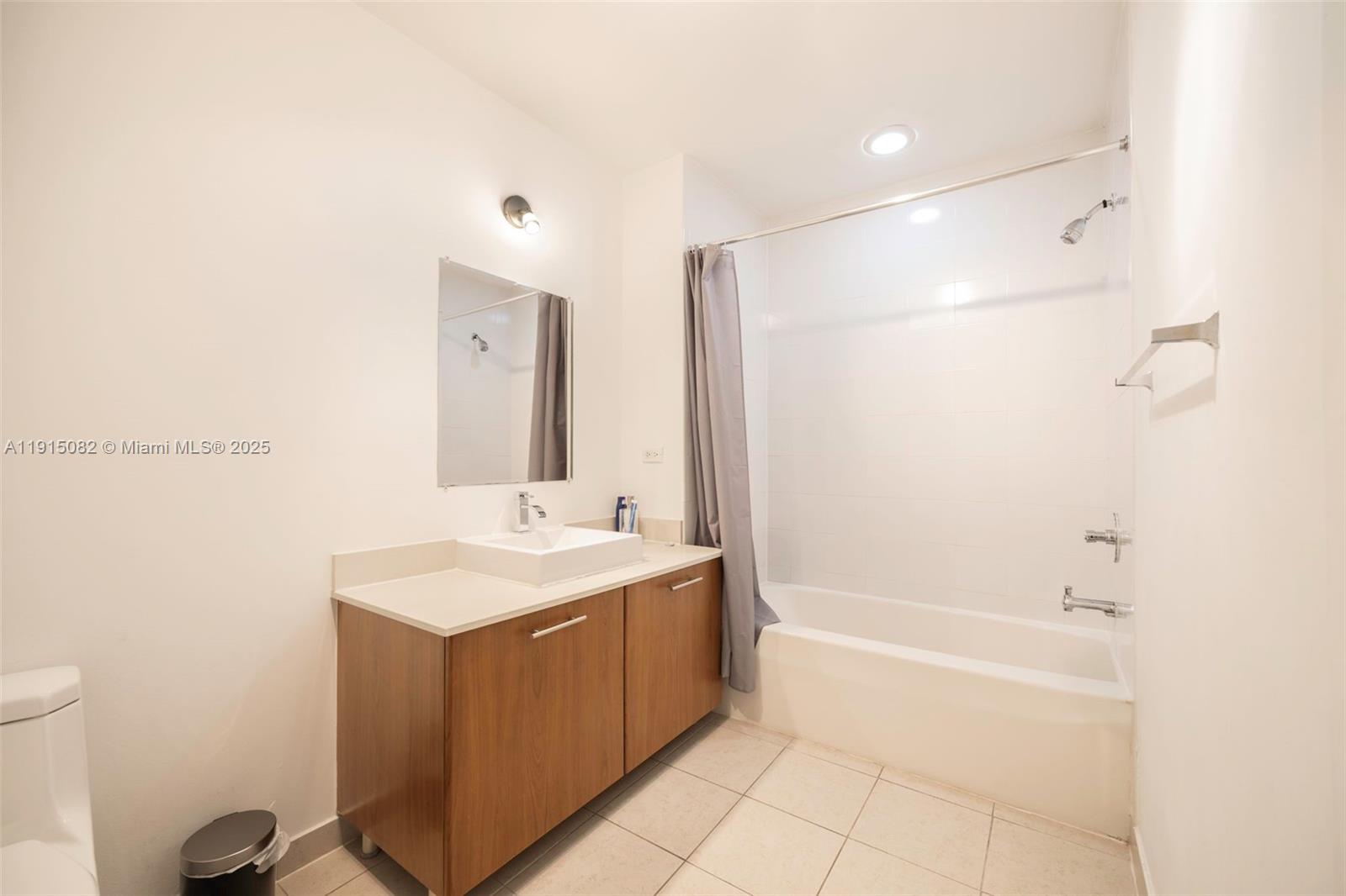 3301 NE 1st Ave # M0301