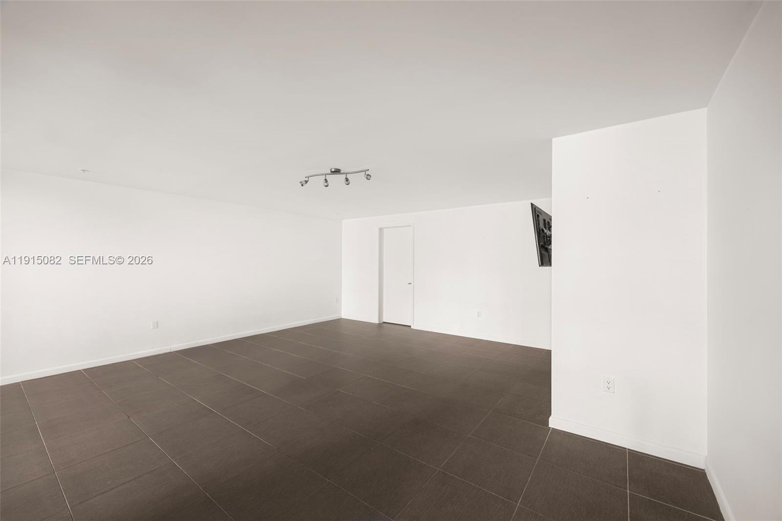 3301 NE 1st Ave # M0301