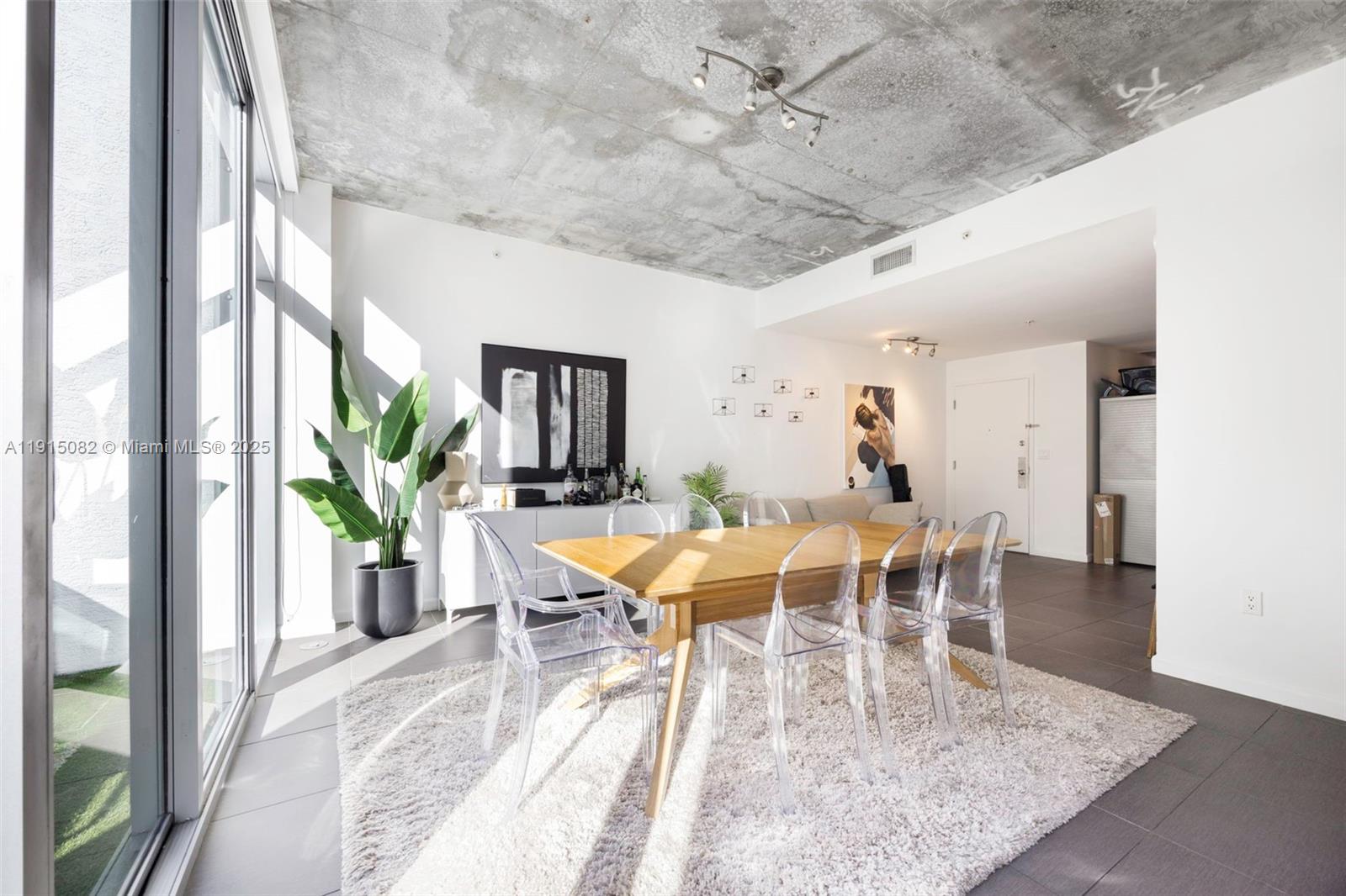 3301 NE 1st Ave # M0301