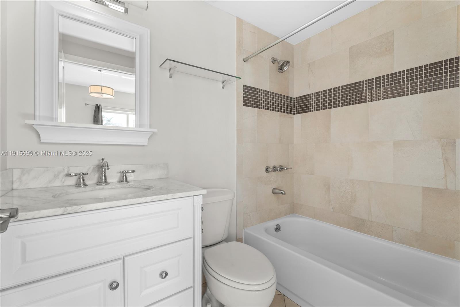 1853 Jefferson Ave # 6