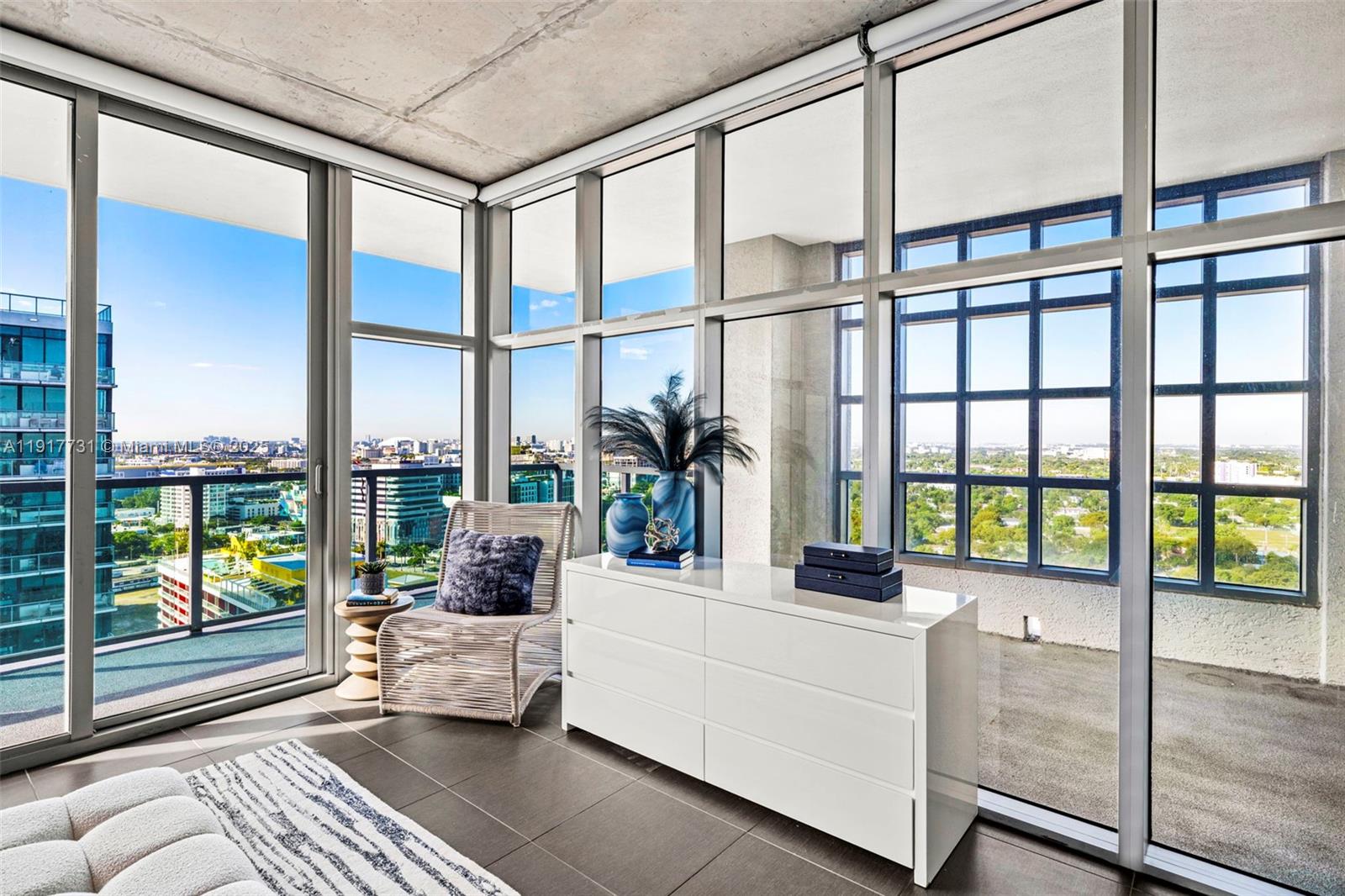 3301 NE 1st Ave # H2201