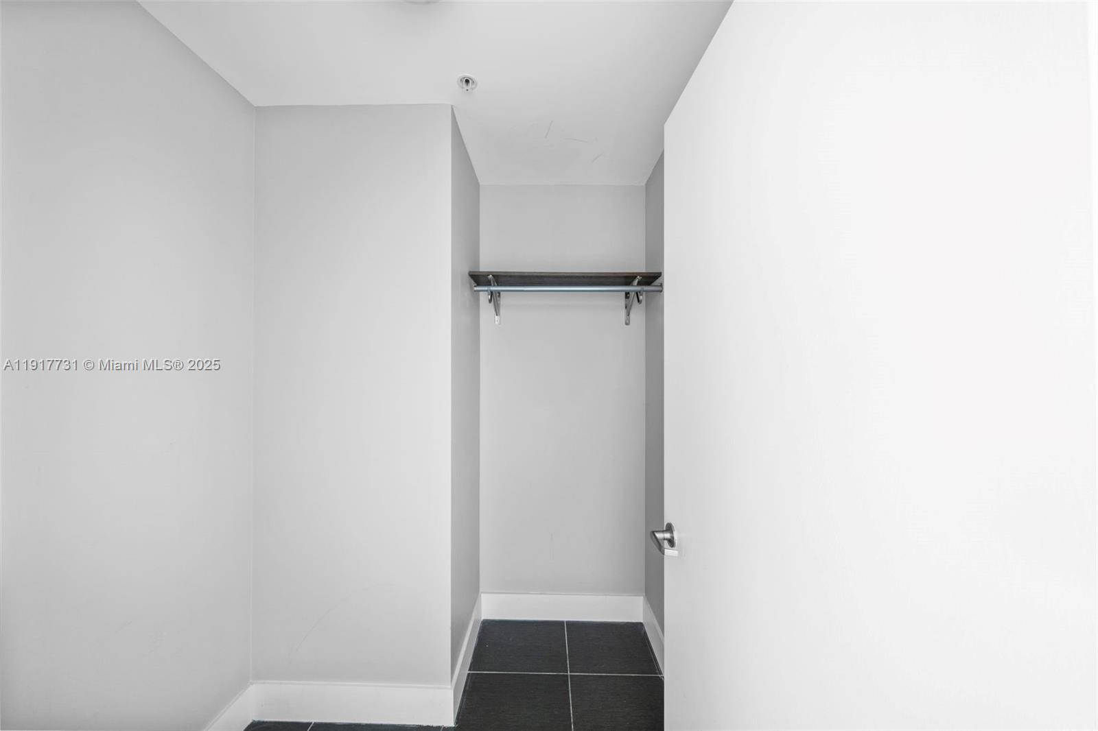 3301 NE 1st Ave # H2201