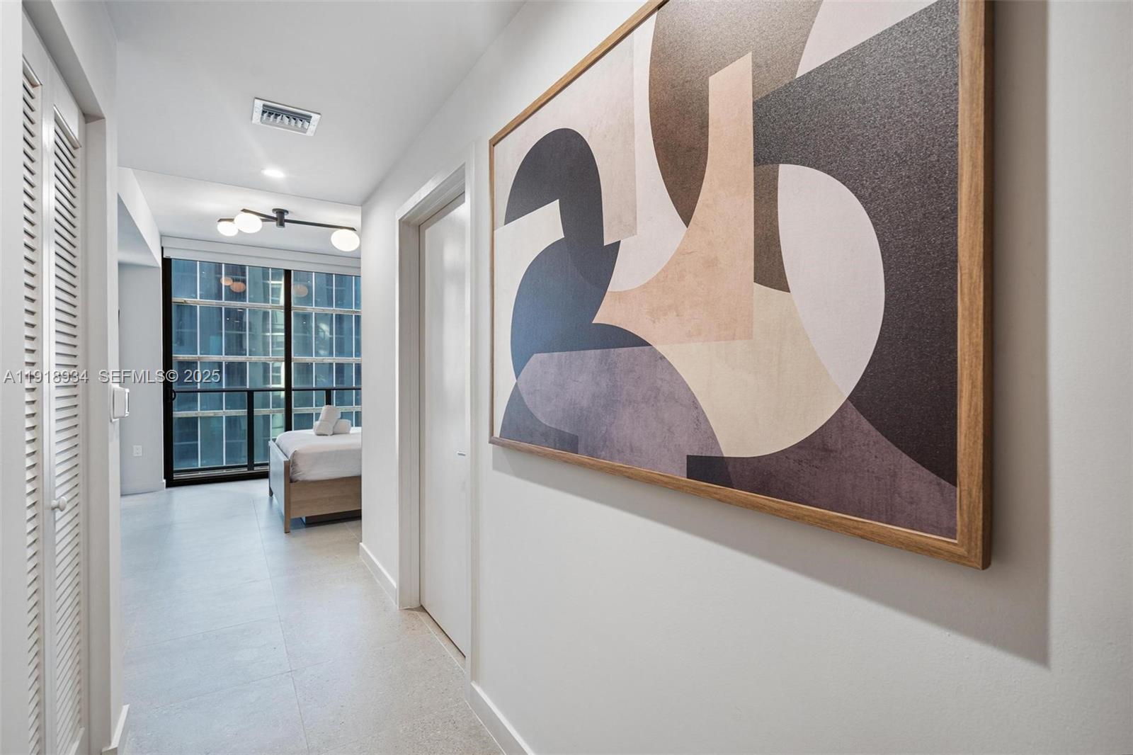 11 NE 6th Street # 2206