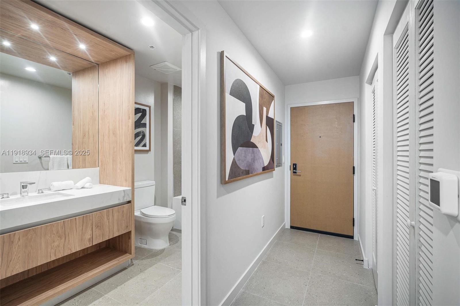 11 NE 6th Street # 2206