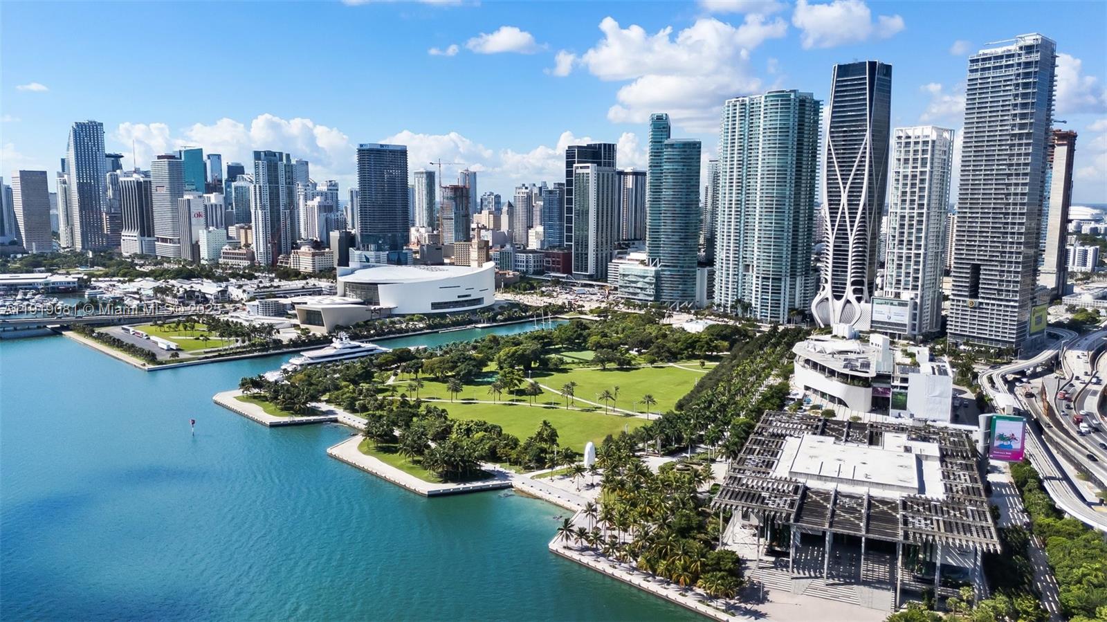 601 NE 1st Ave # 3210