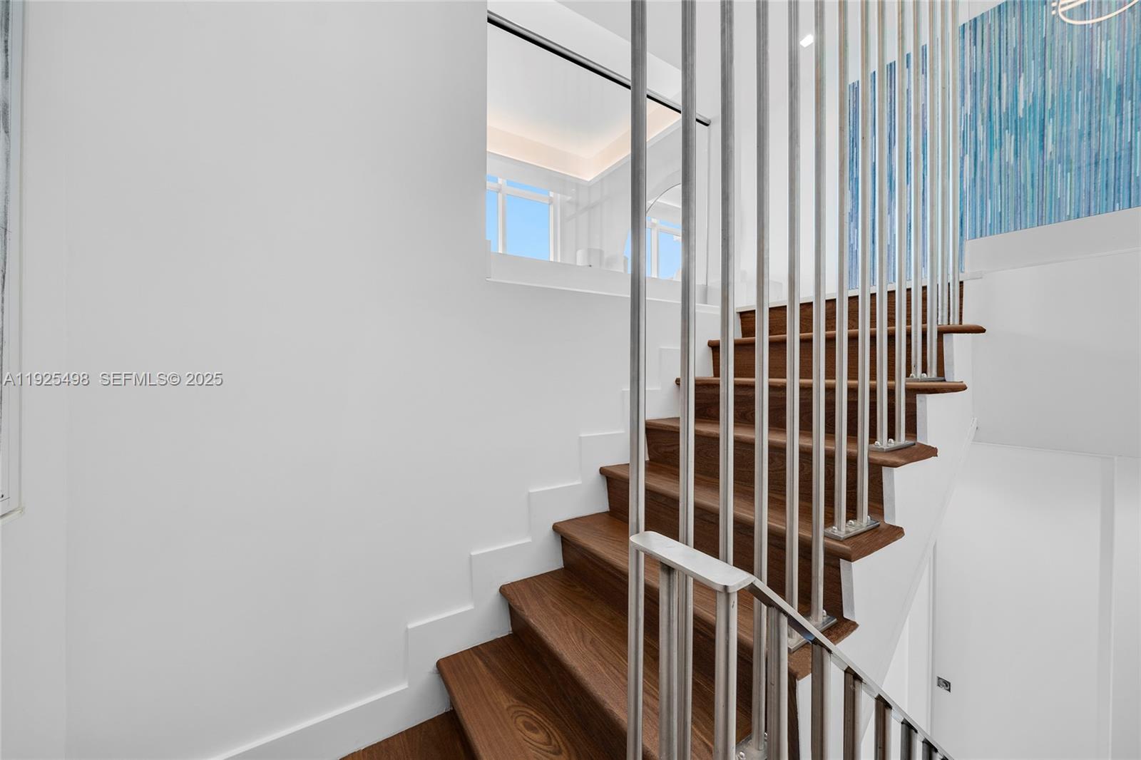 100 S Pointe Dr # 13 Unit: TH-13