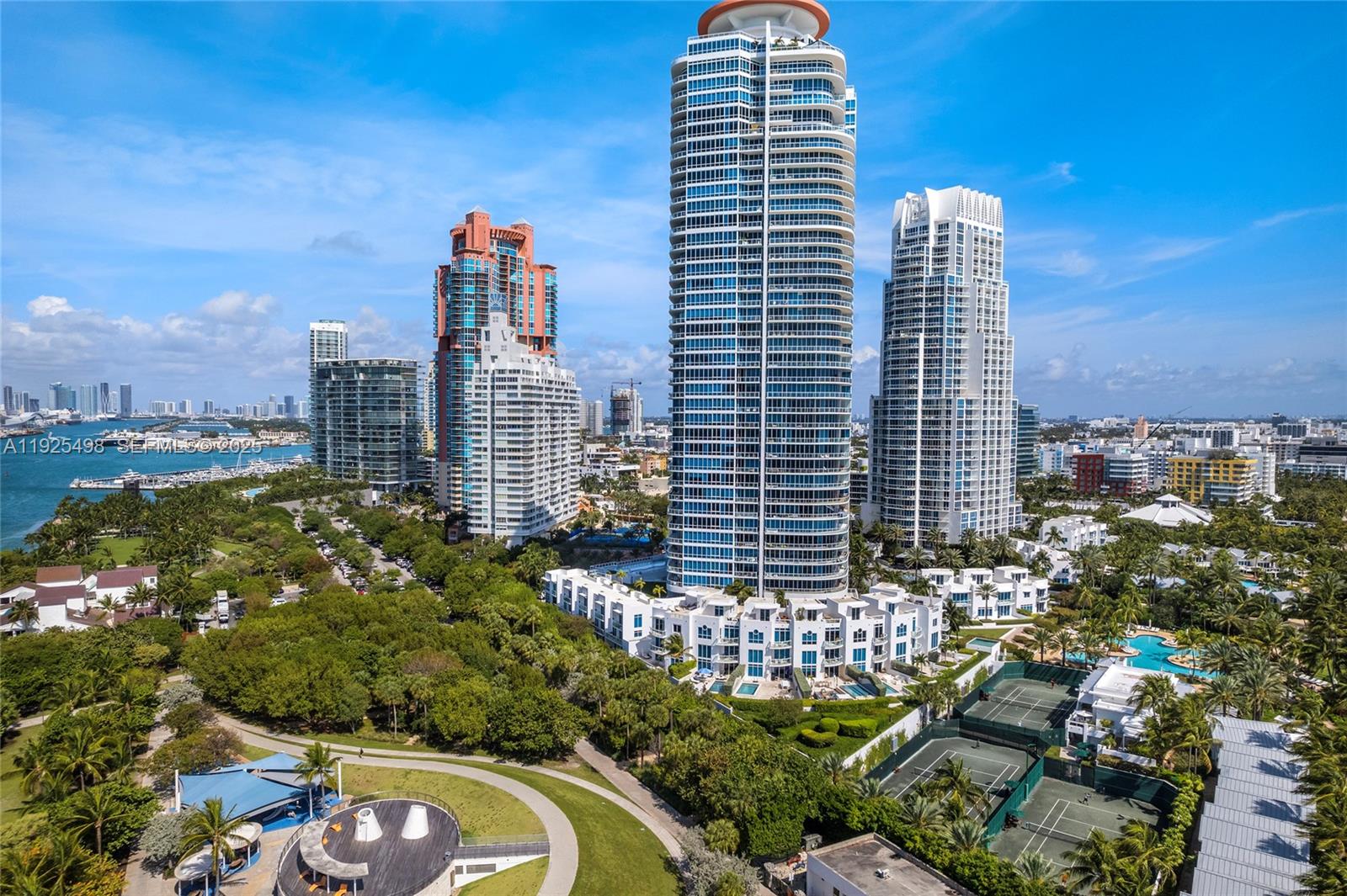 100 S Pointe Dr # 13 Unit: TH-13