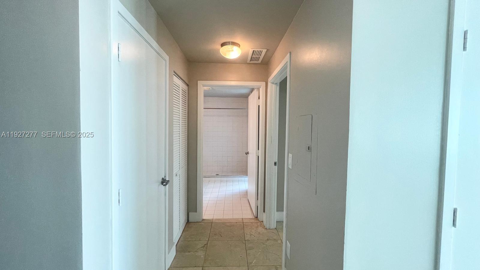 888 Biscayne Blvd # 2412