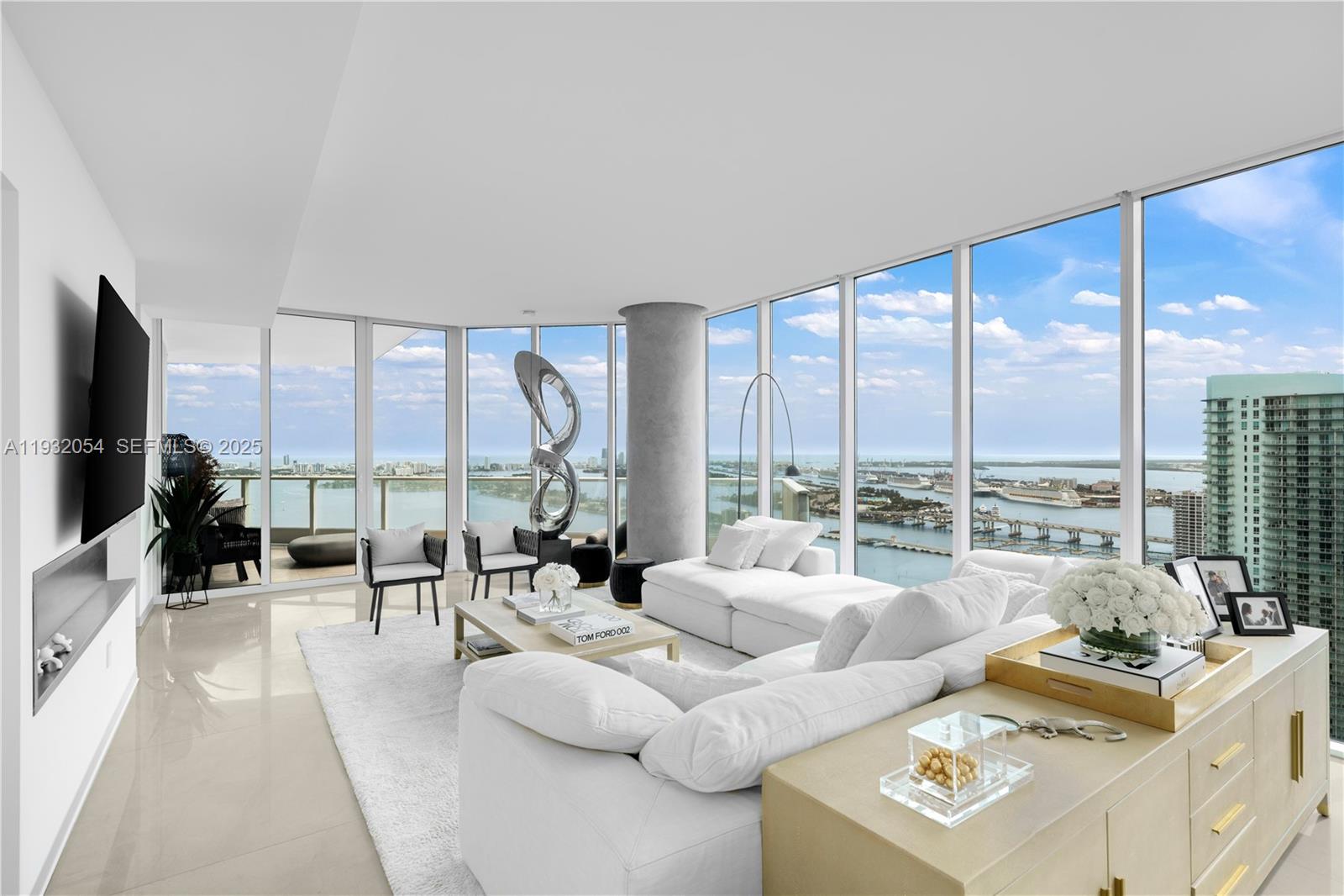 2020 N Bayshore Dr Unit: PH4502