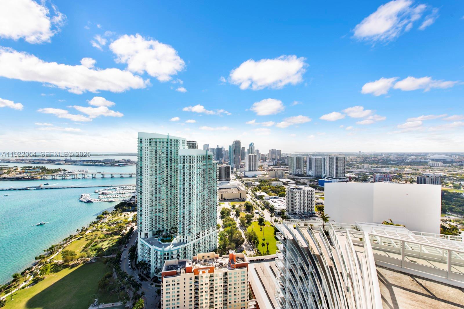 2020 N Bayshore Dr Unit: PH4502