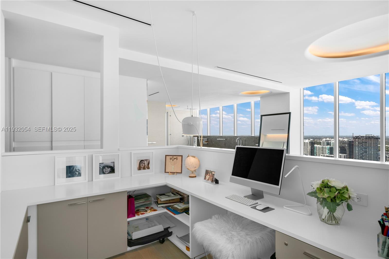 2020 N Bayshore Dr Unit: PH4502